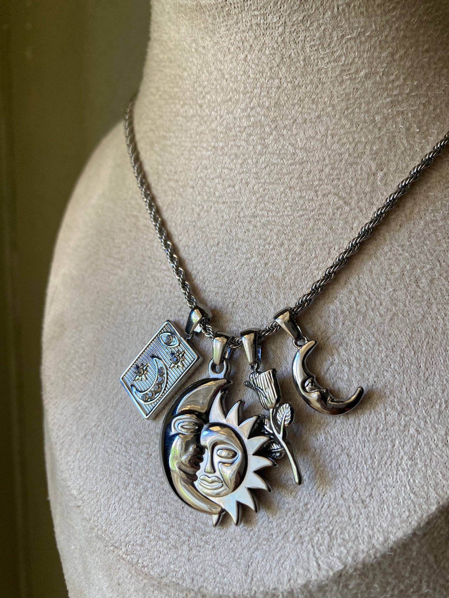 Collana Belle
