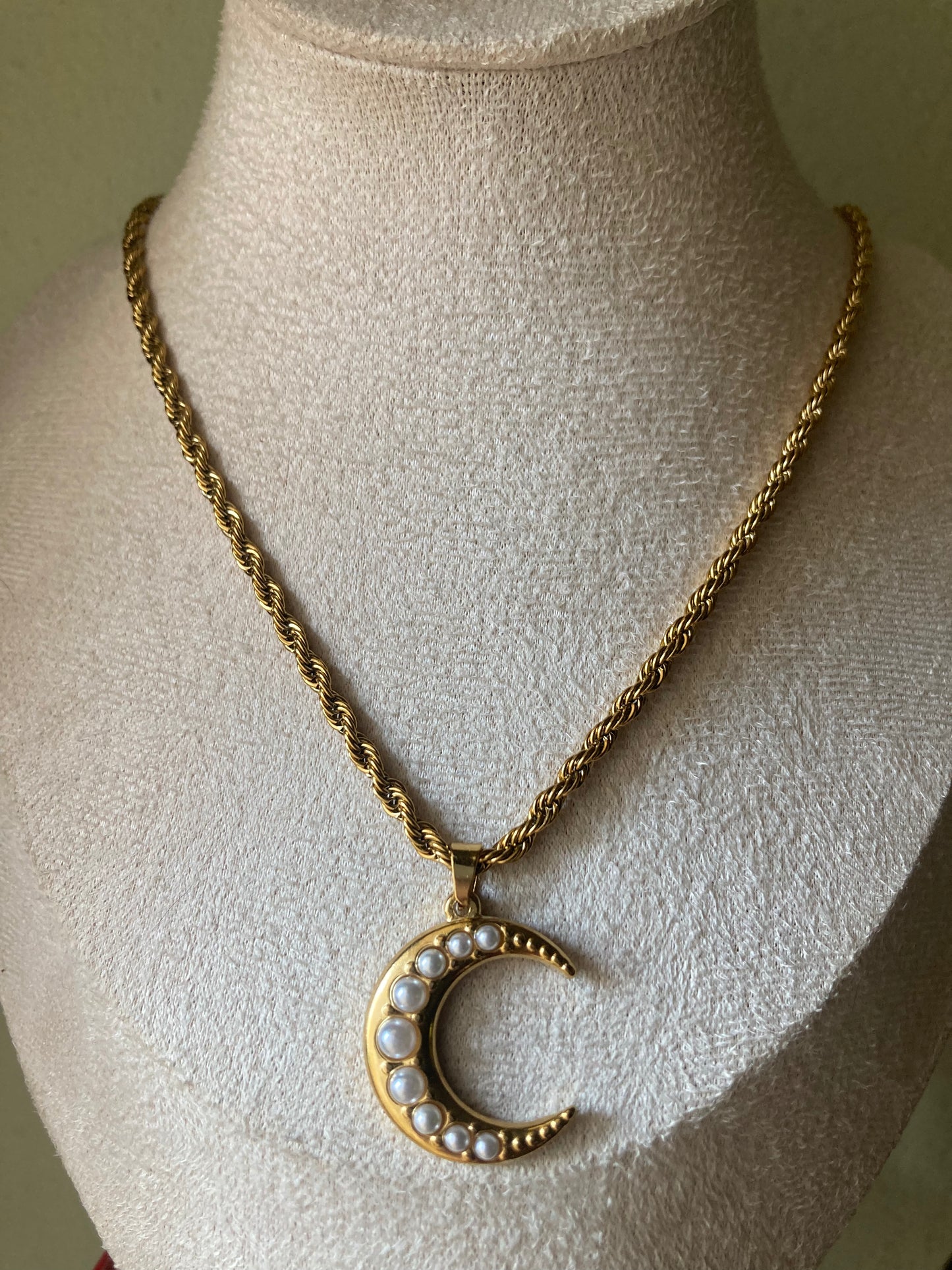 Collana Moony