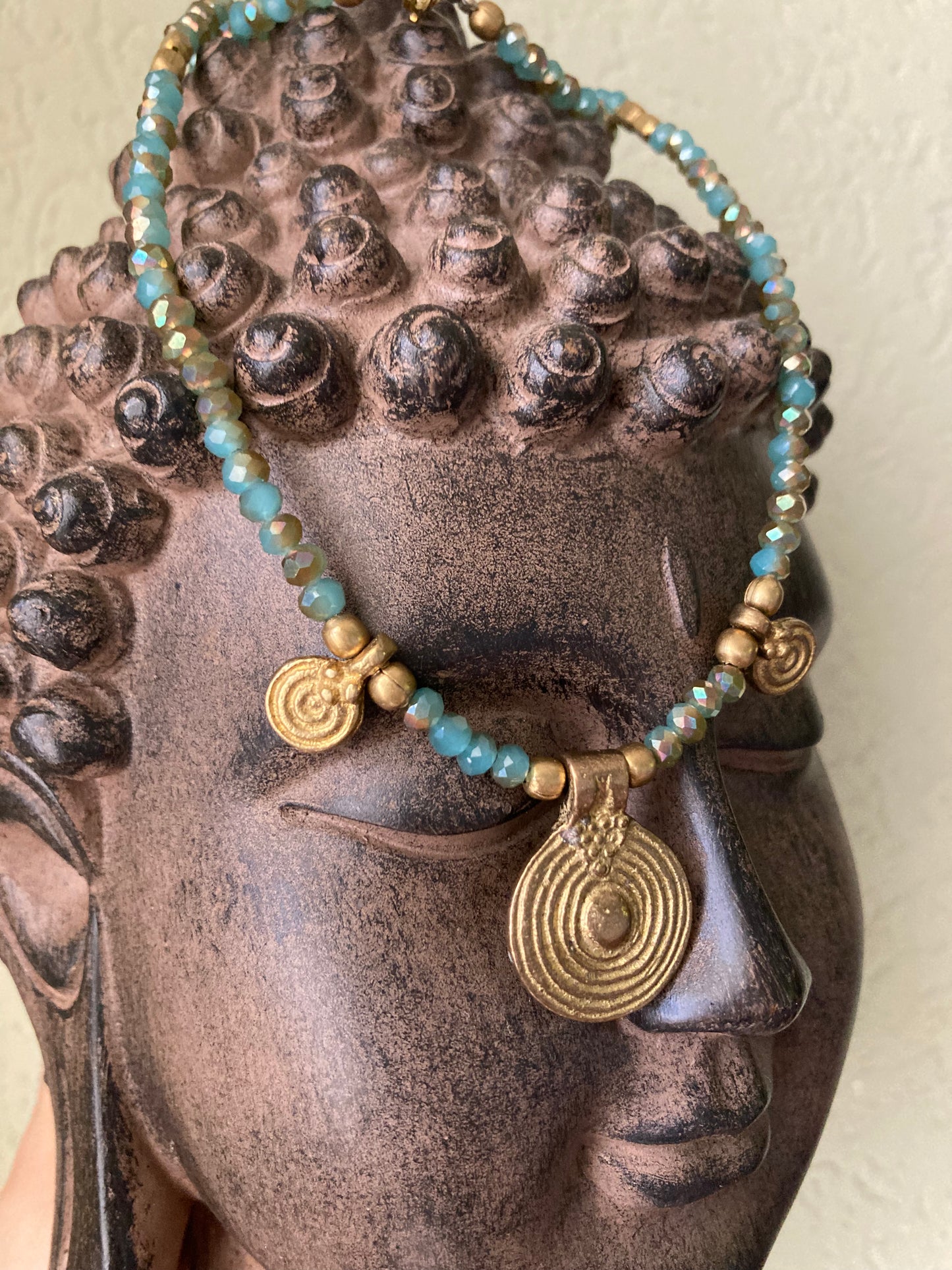 Collanine in stile etnico con pendenti