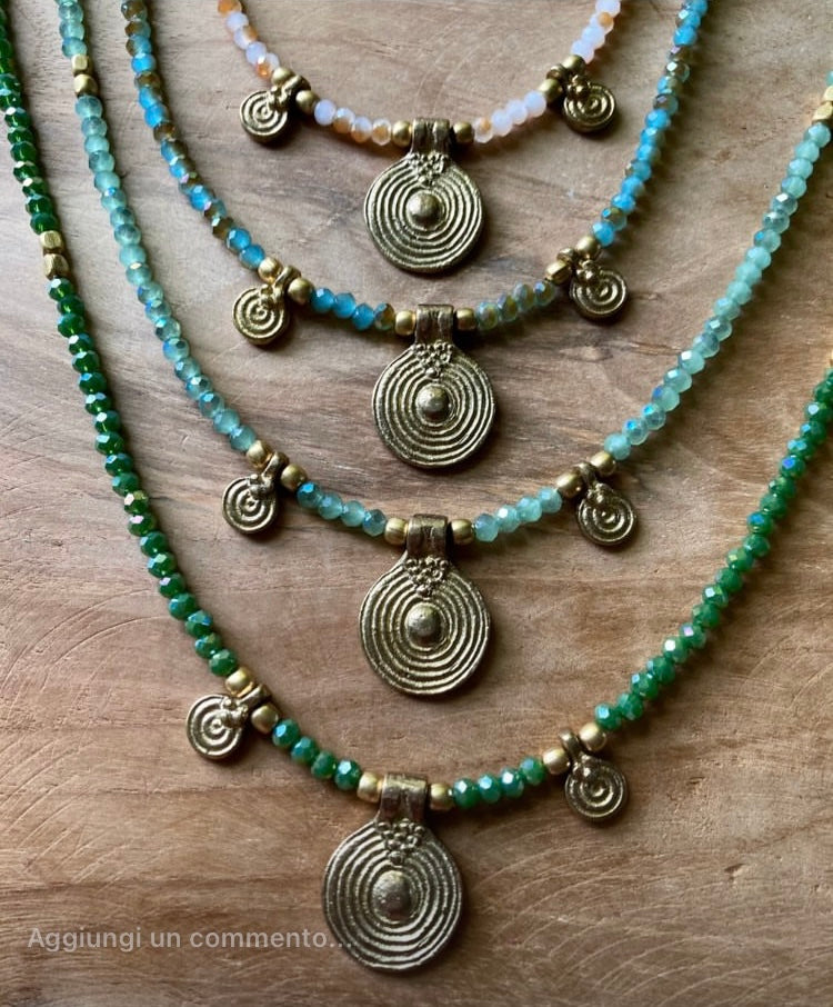 Collanine in stile etnico con pendenti