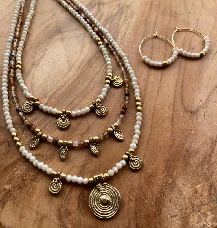 Collanine in stile etnico con pendenti