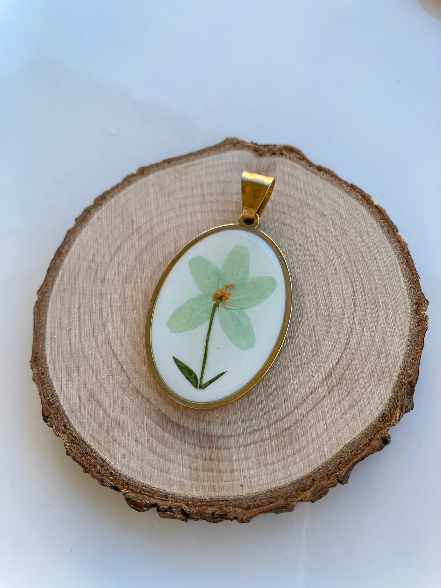 Ciondolo Petalo D'Epoca Gold