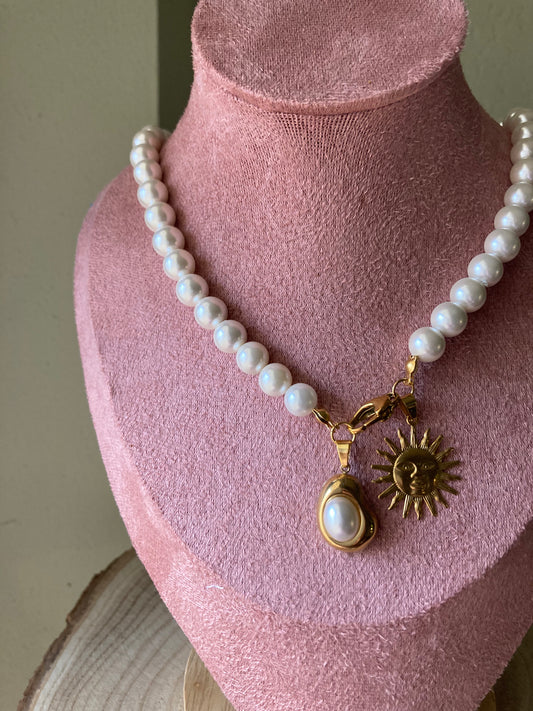 Collana con perle di Majorca e due pendenti