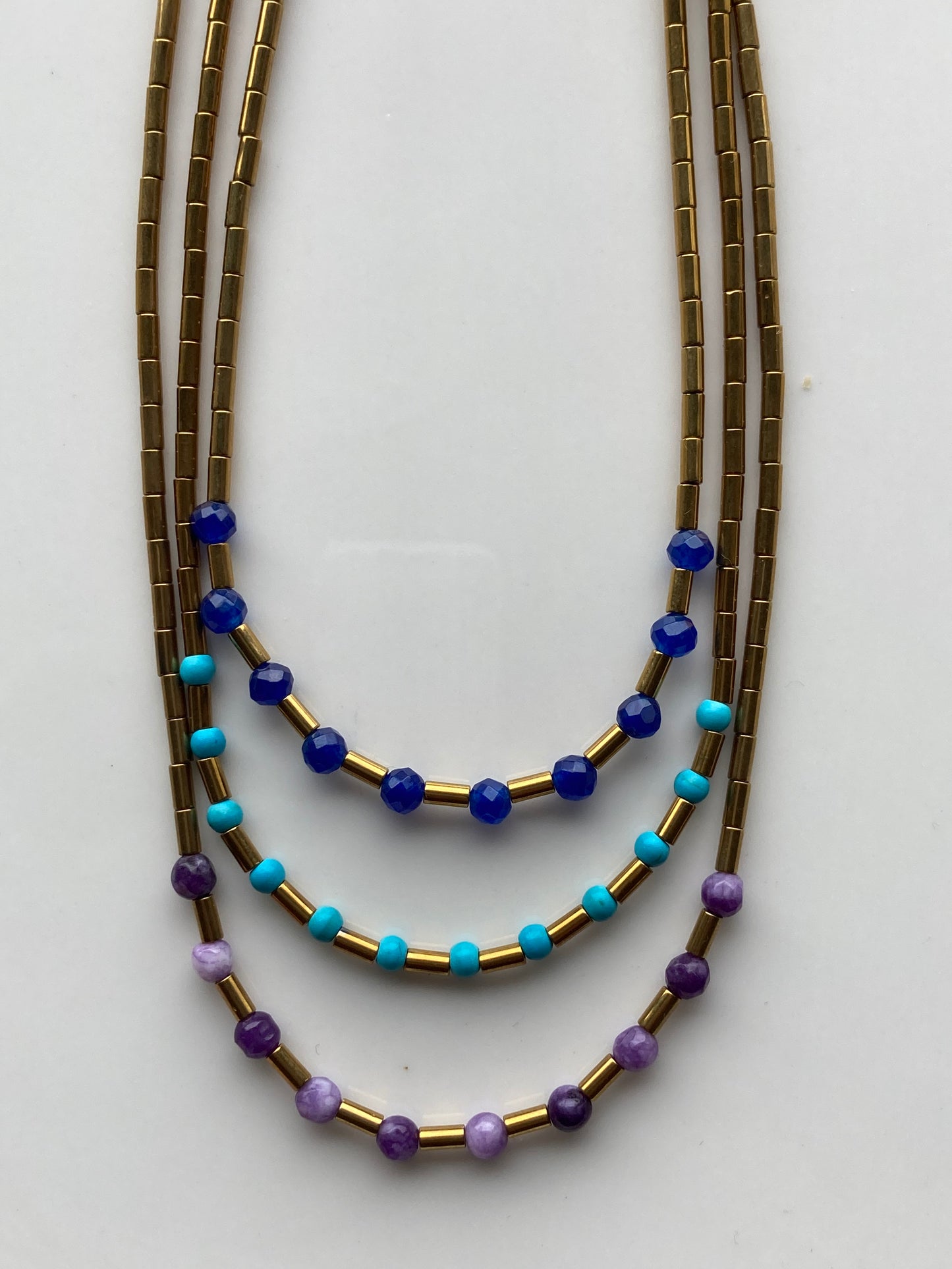 Girocollo Choker Ematite Dorata con Pietre Colorate