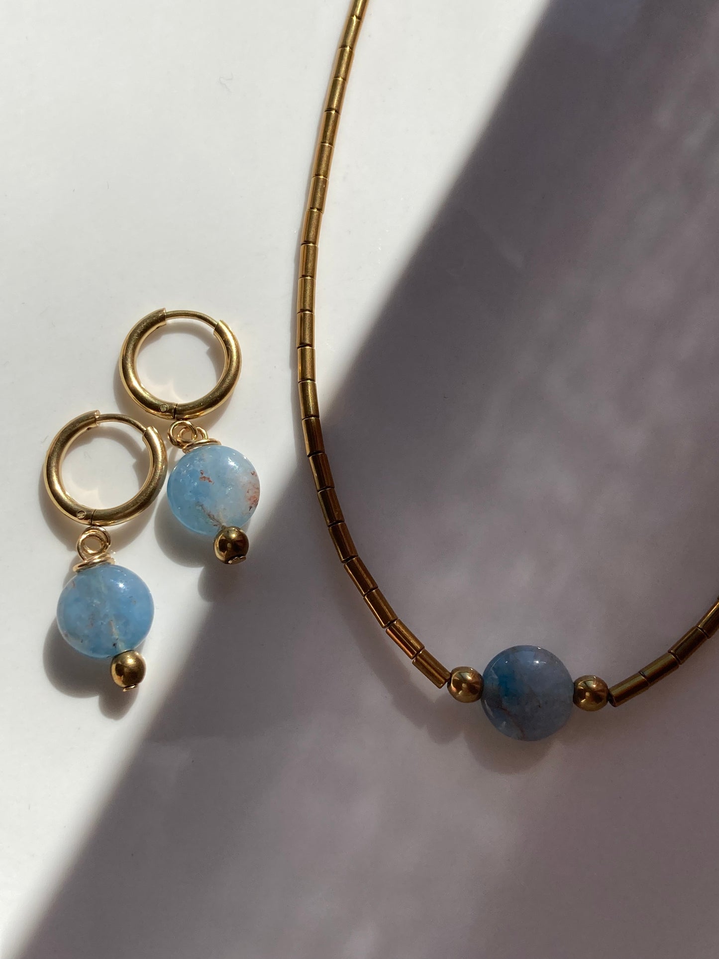 Piccoli Cerchi con Pietra Angelite