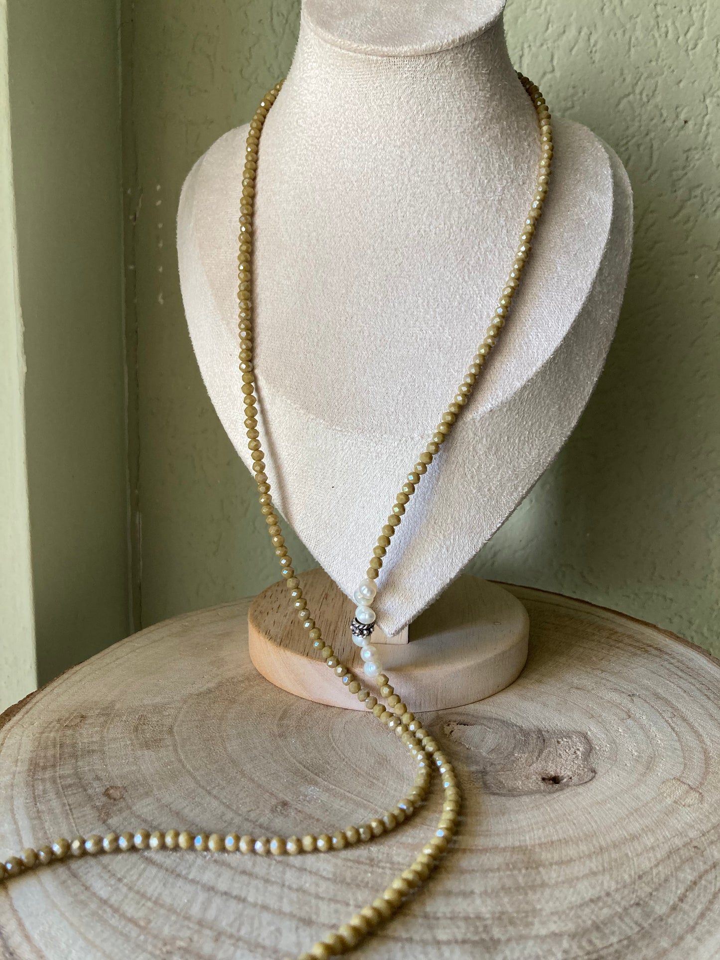 Collana Lunga Con Cristalli e Perle