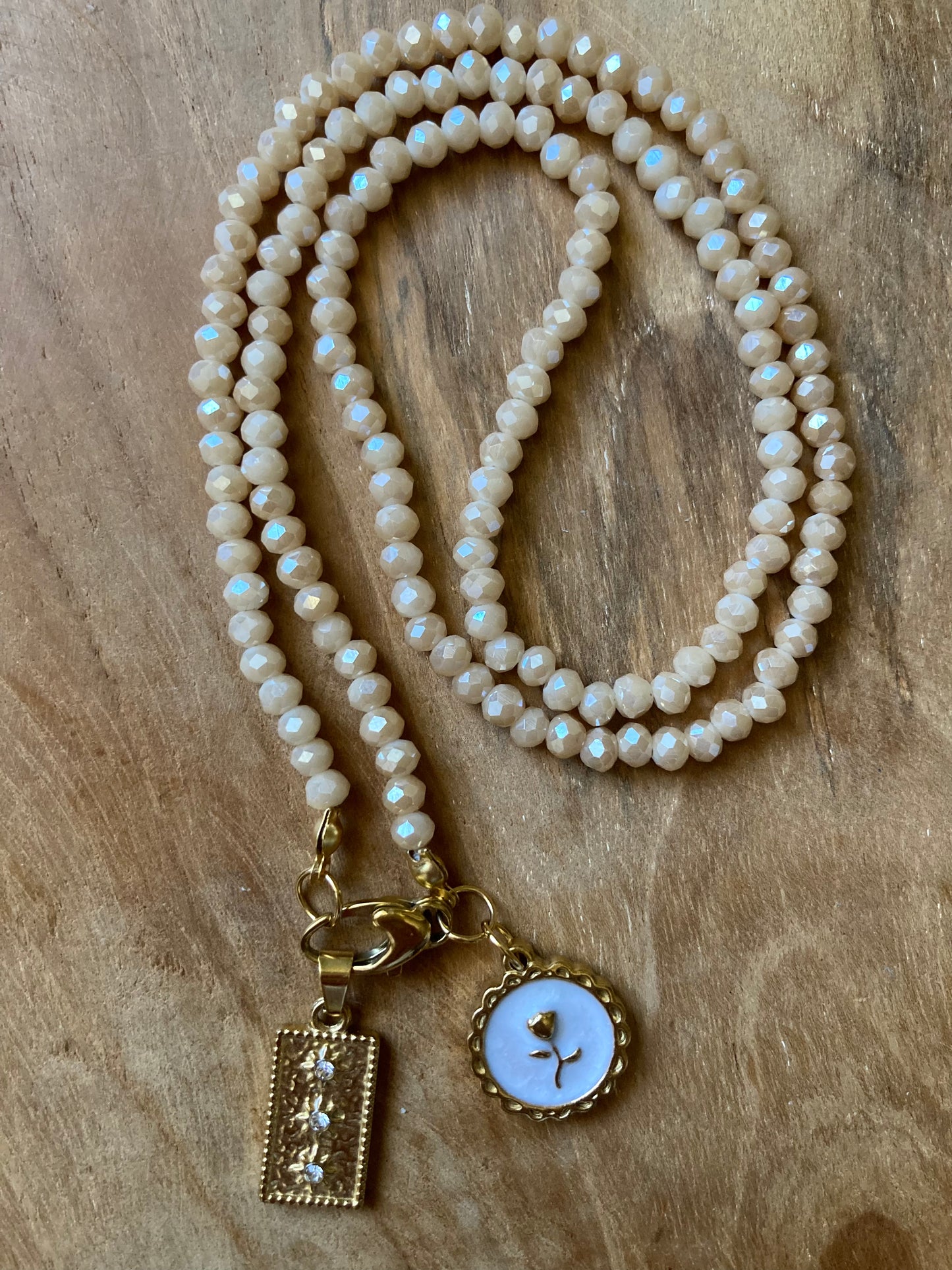 Collana Cristalli Crema 2 Pendenti