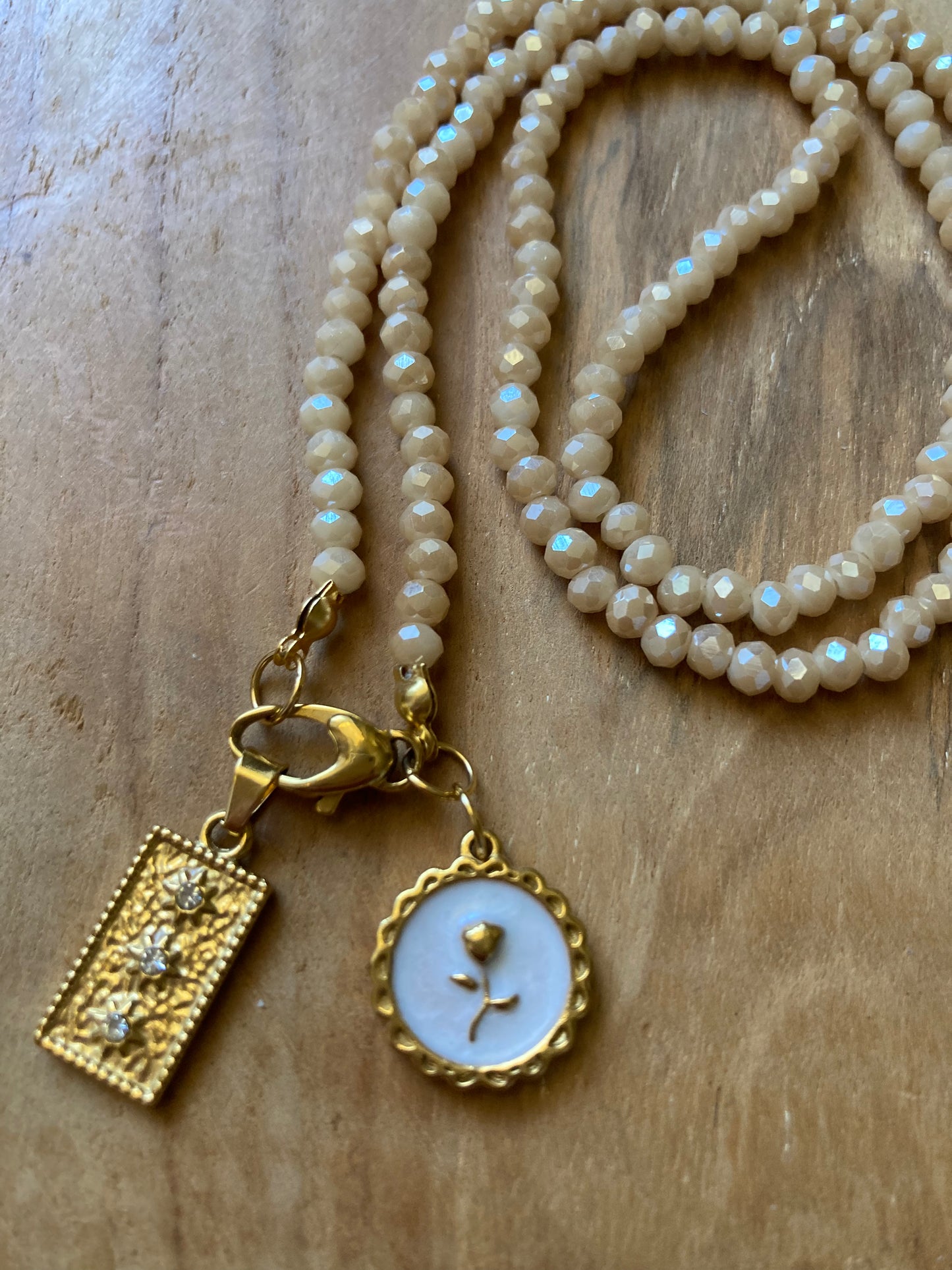 Collana Cristalli Crema 2 Pendenti