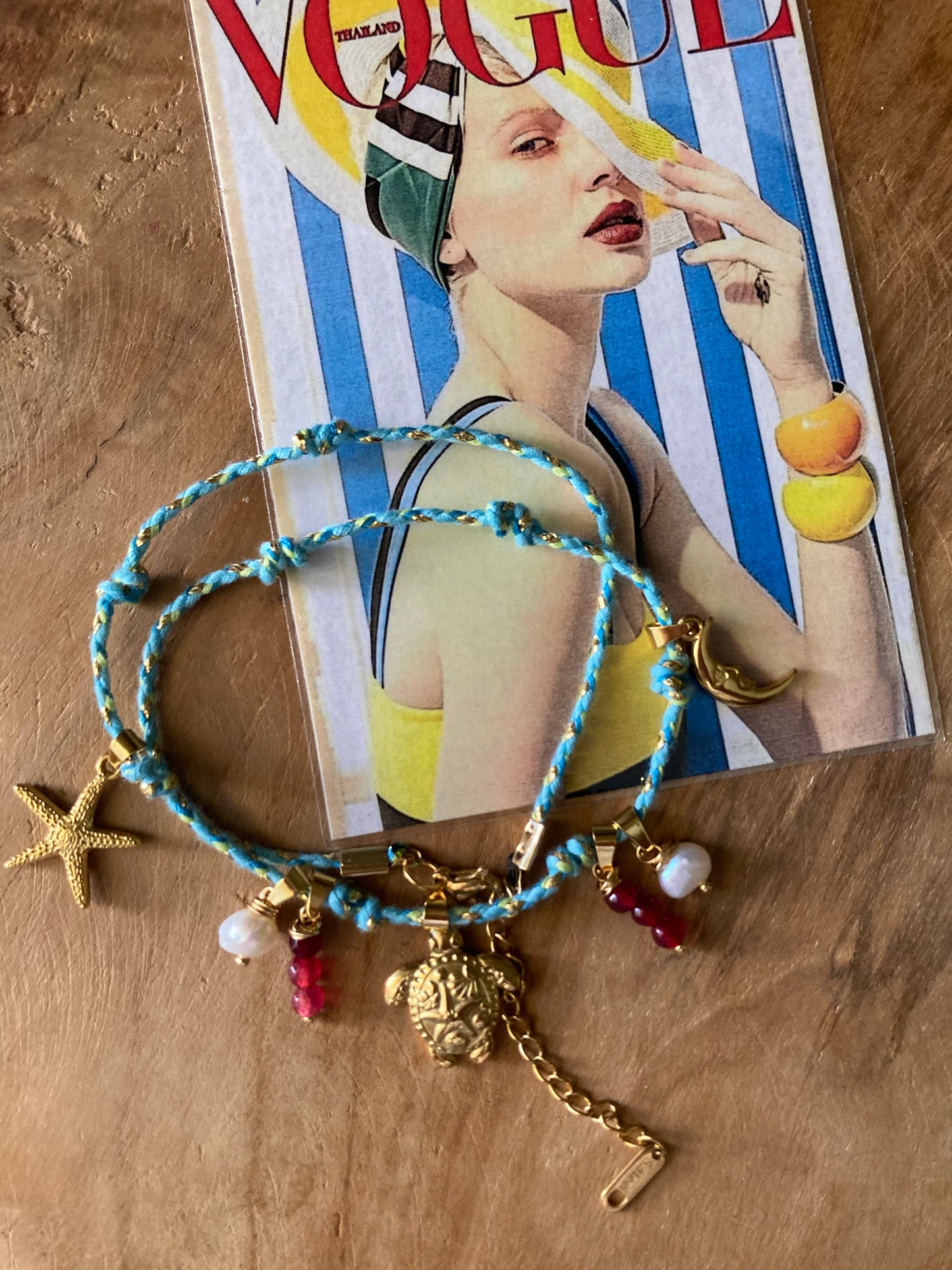 Collanina Kora Cordino Azzurro 5 Pendenti