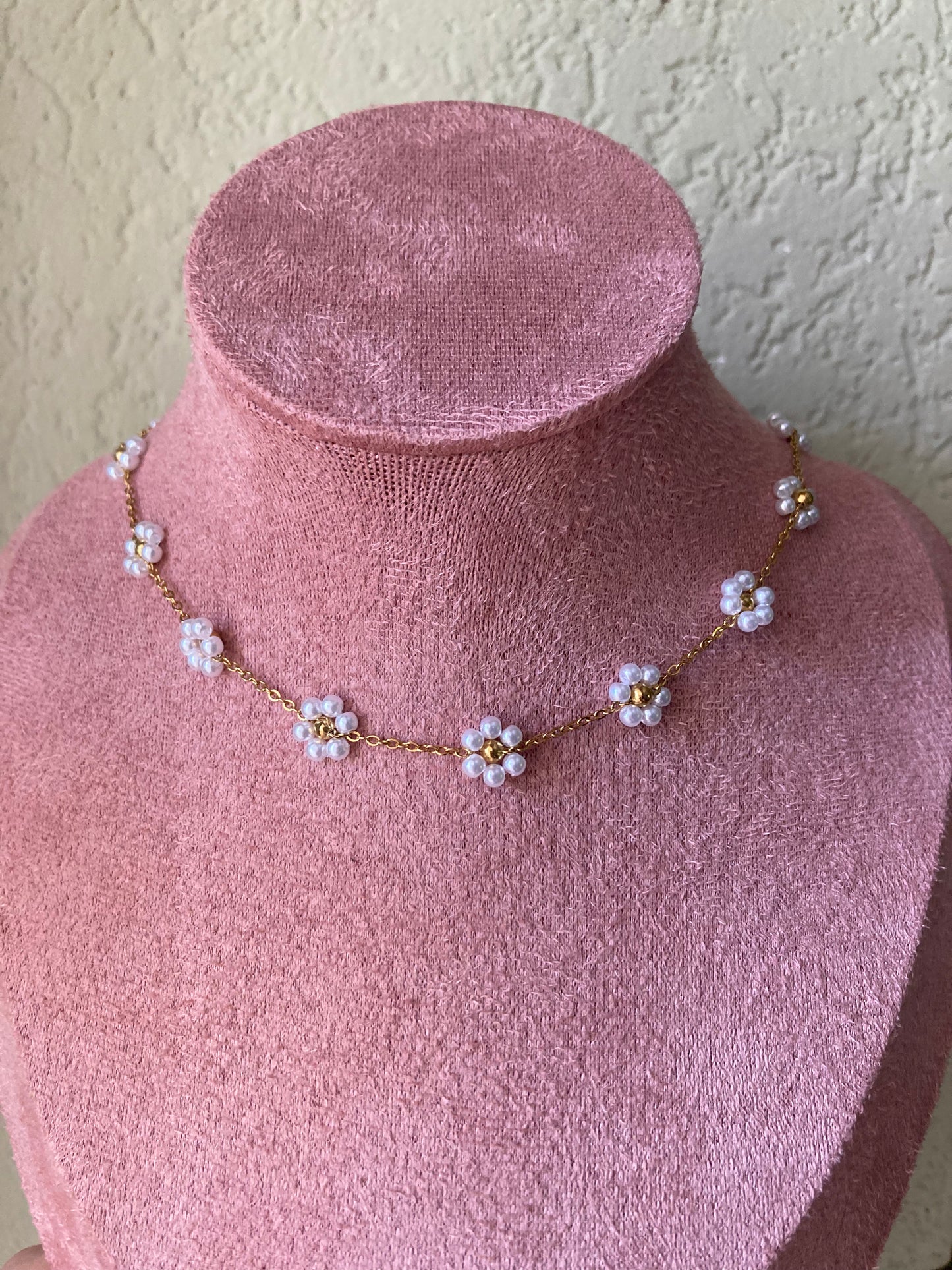 Collana Piccolo Fiore Oro In 5 Colori