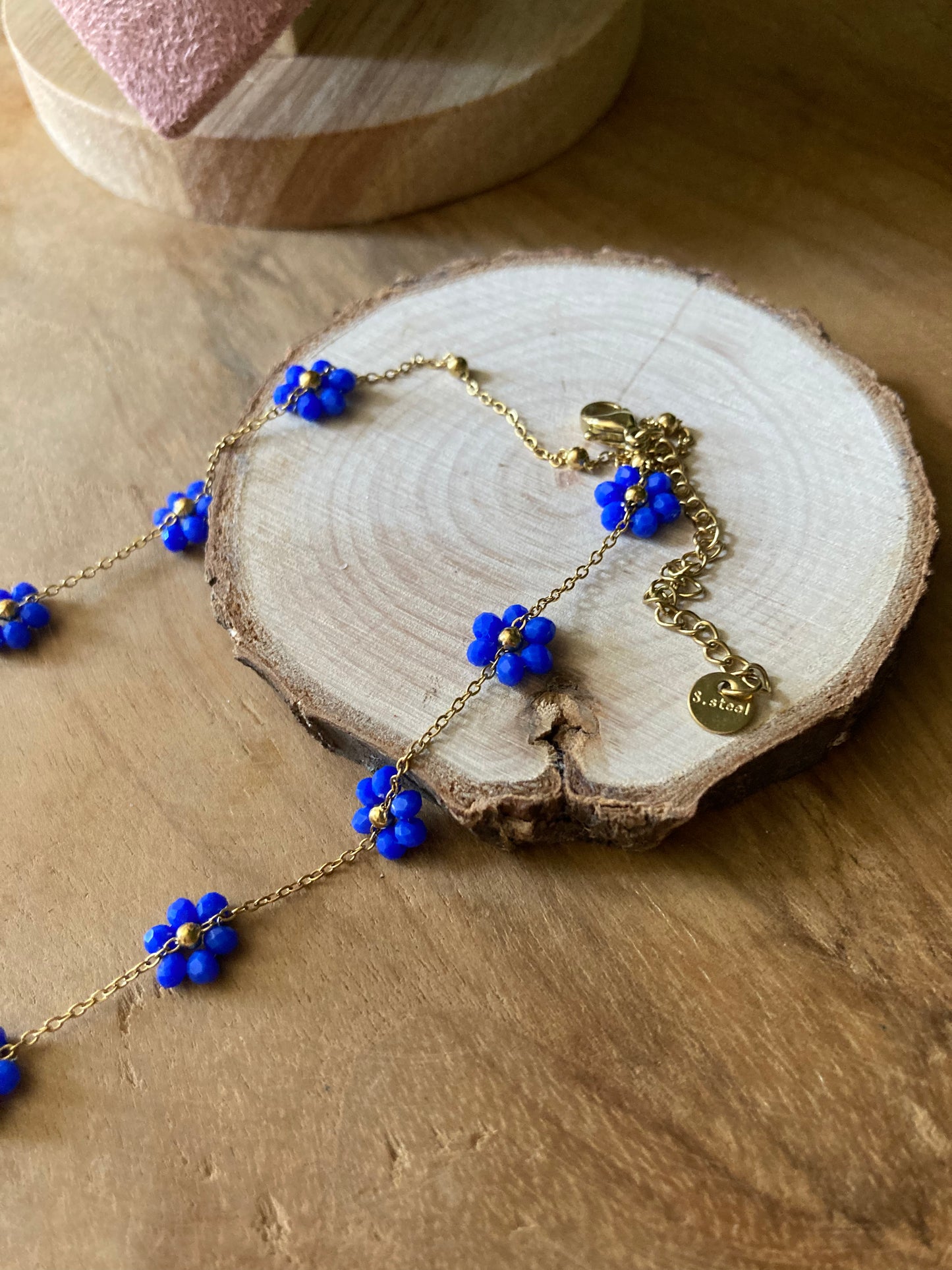 Collana Piccolo Fiore Oro In 5 Colori