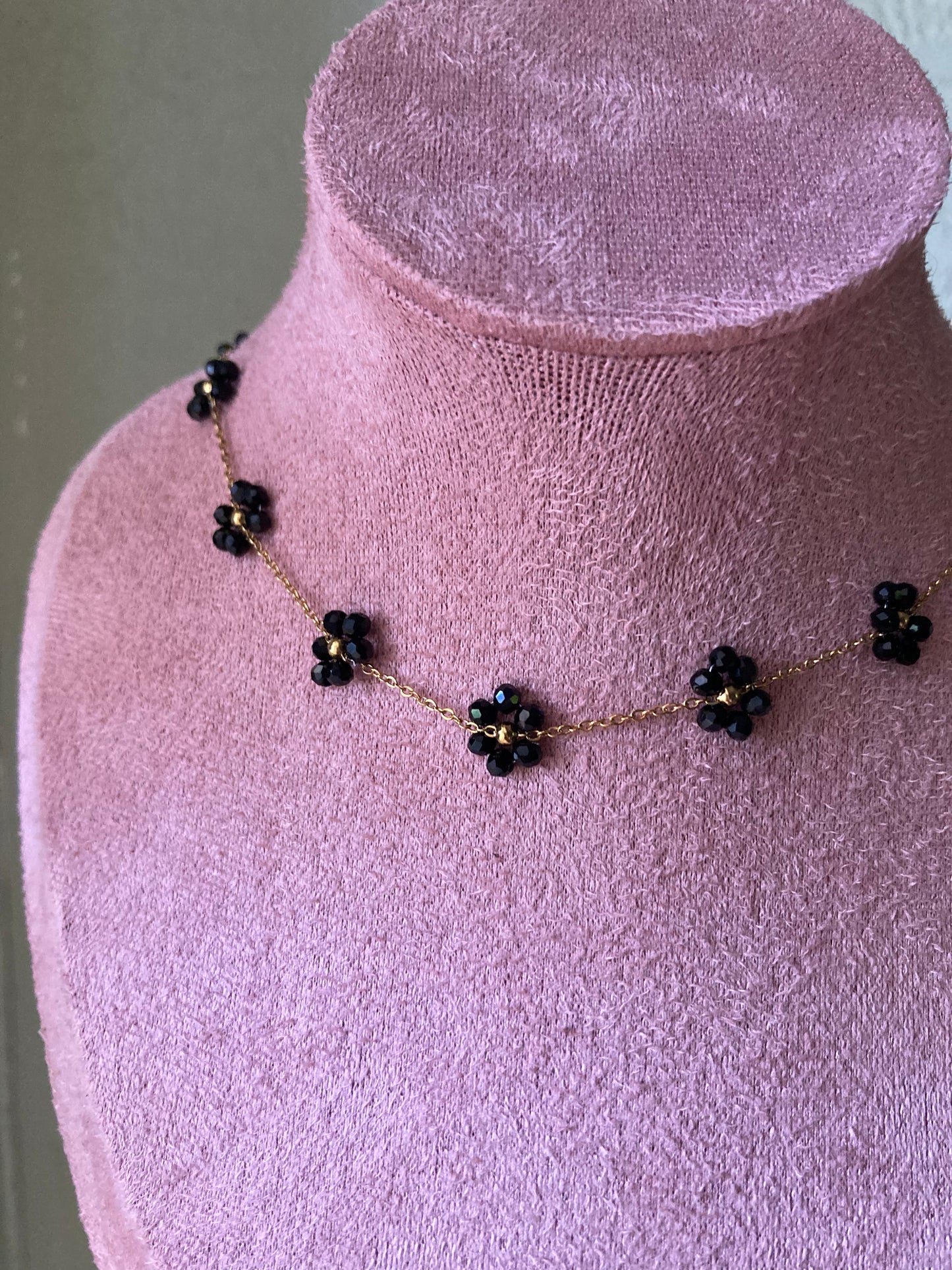 Collana Piccolo Fiore Oro In 5 Colori