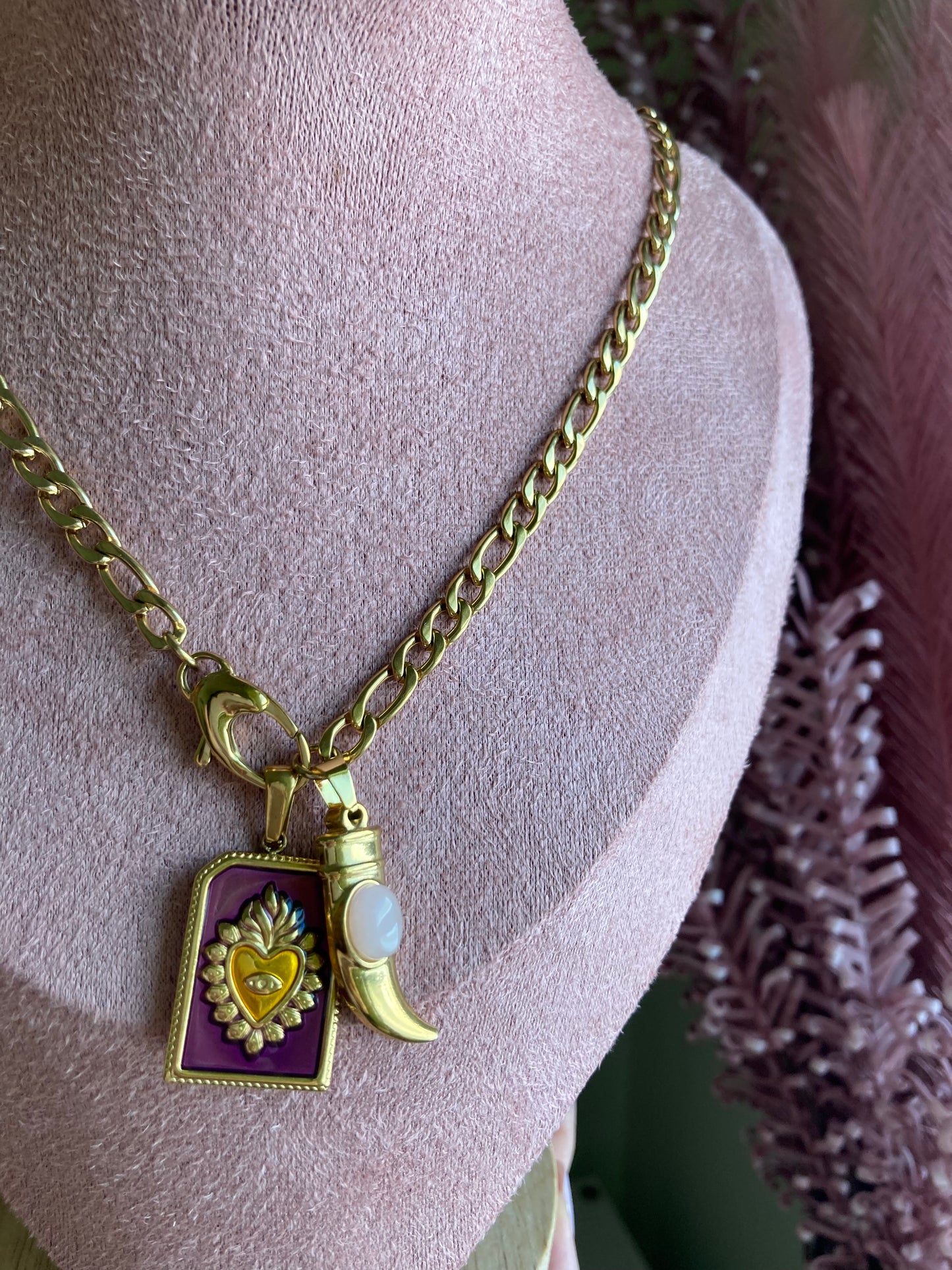 Collana Cuore Sacro e Corno