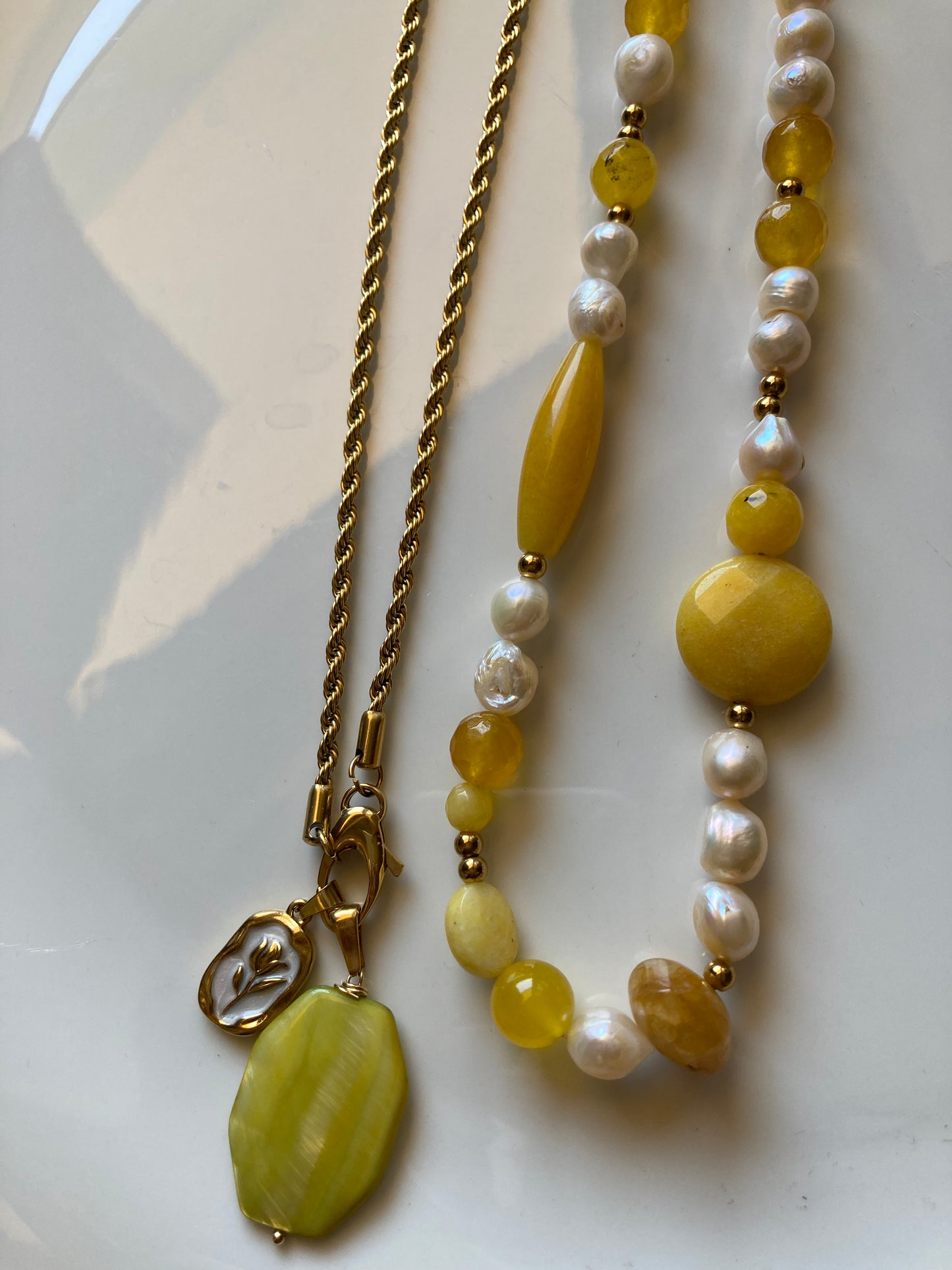 Collana Braid Con Pendente Madreperla e Ciondolo Acciaio