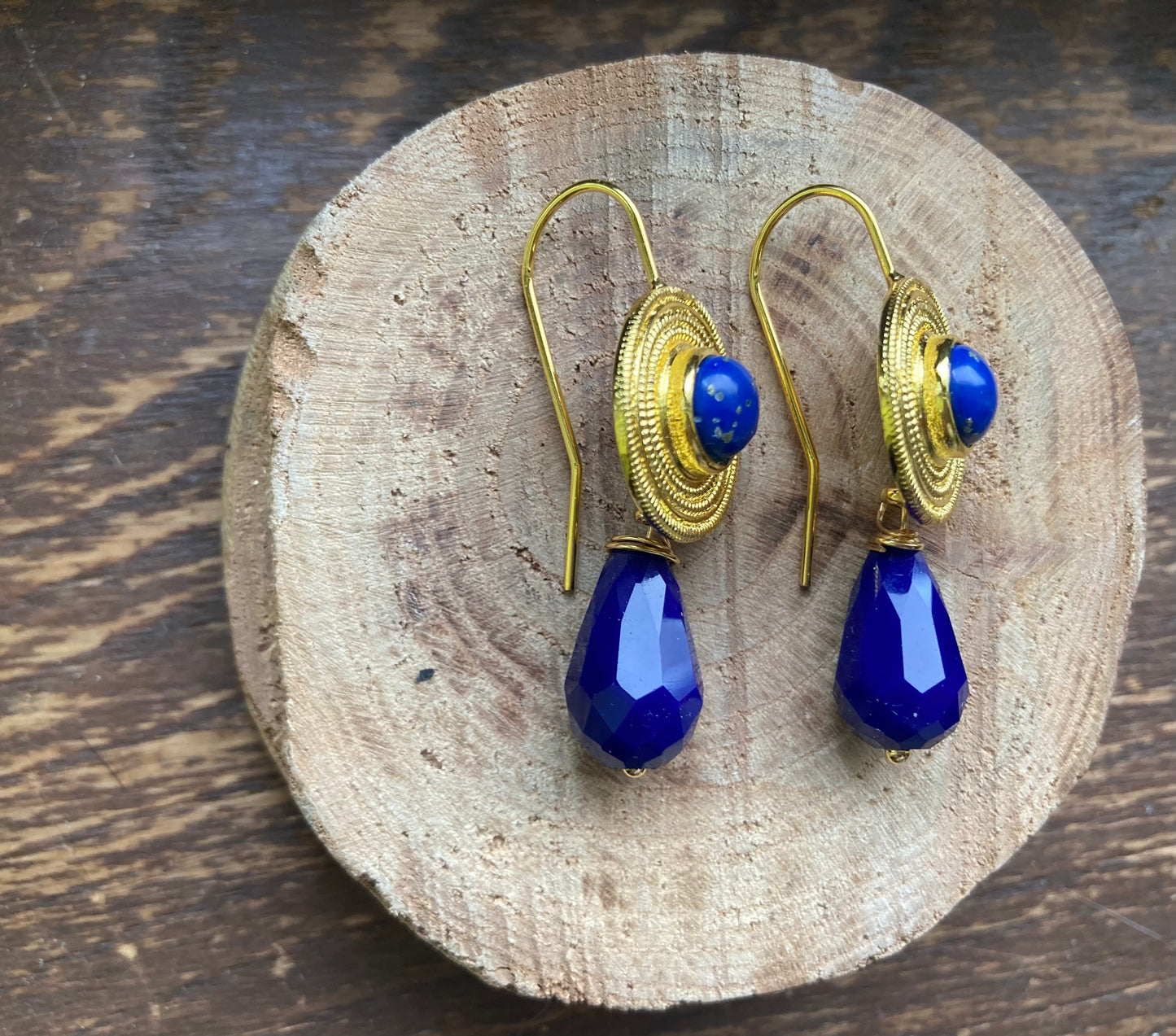 Orecchini pezzo unico