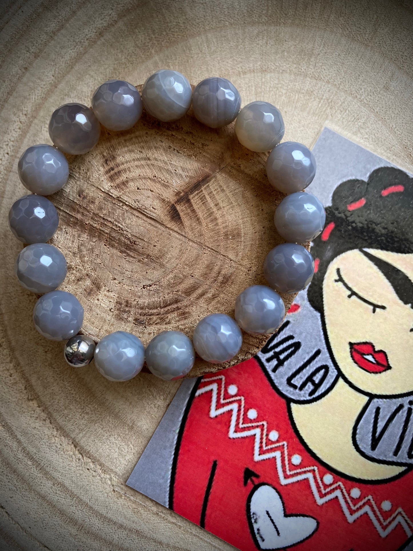 Bracciale con elastico e pietre dure