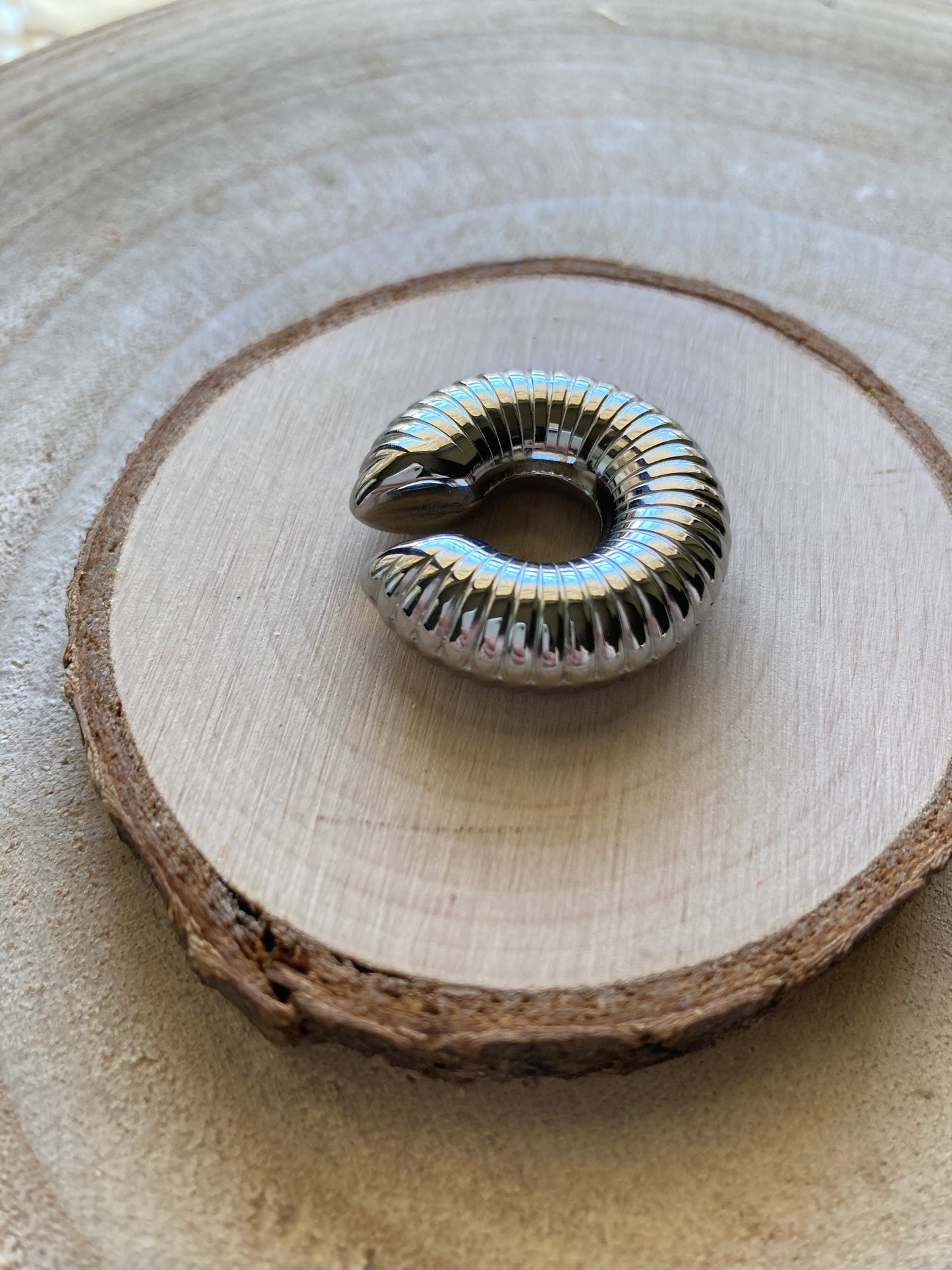 Orecchino Cuff Chunky Zigrinato