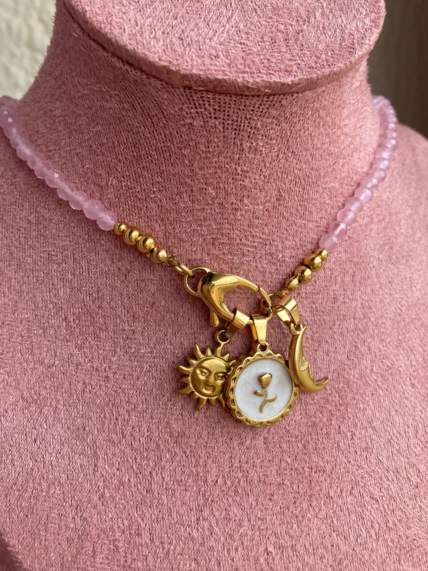 Collana Girocollo  Pietre di Giada Rosa Sfaccettate 3 Pendenti