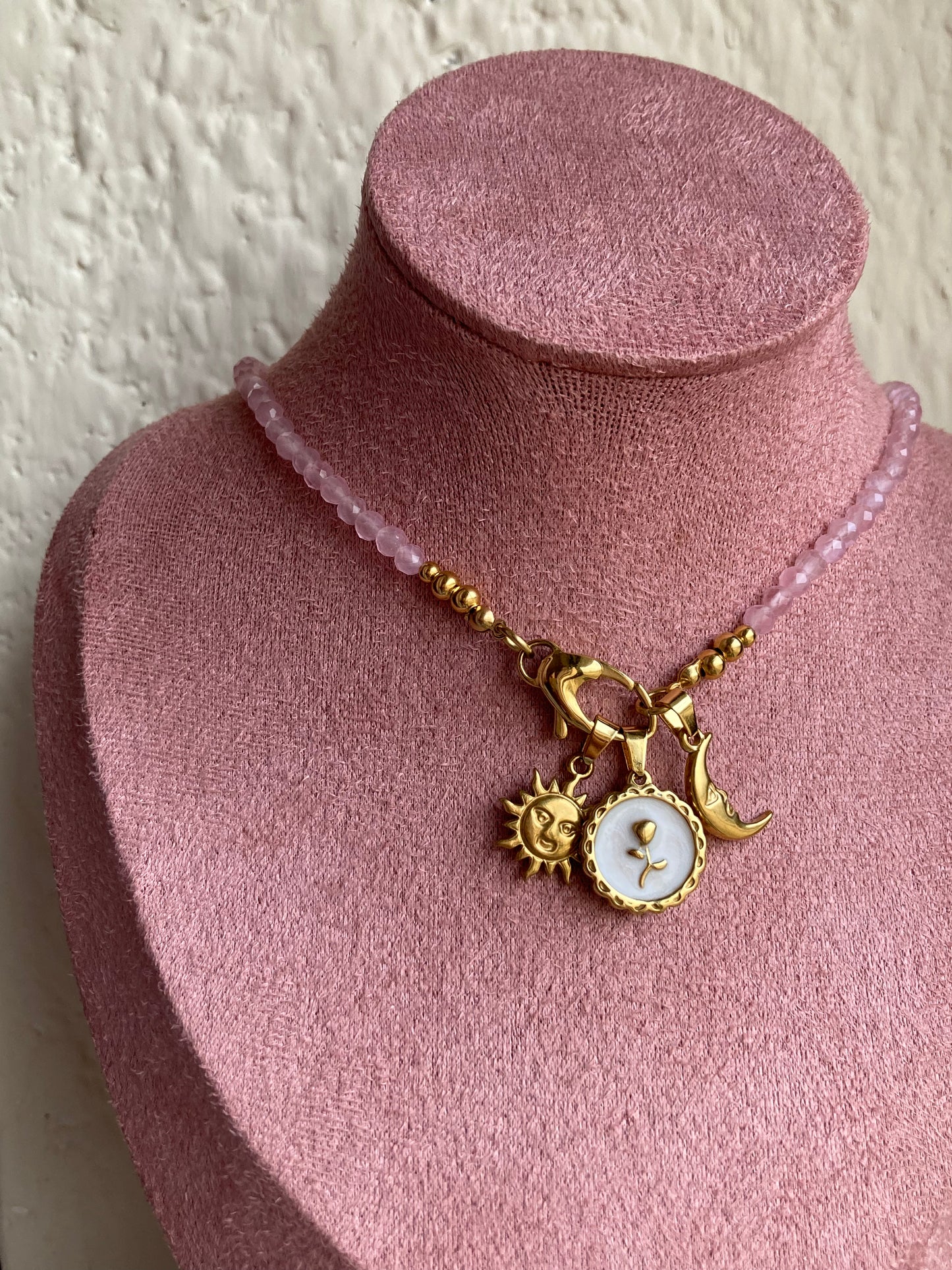 Collana Girocollo  Pietre di Giada Rosa Sfaccettate 3 Pendenti