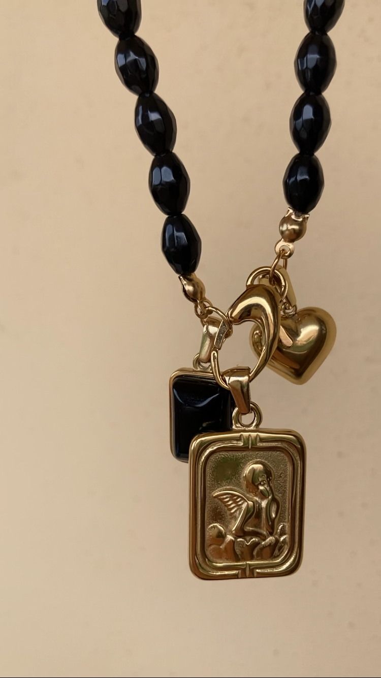 Collana Onice Nero 3 Pendenti con Centrale Angelo
