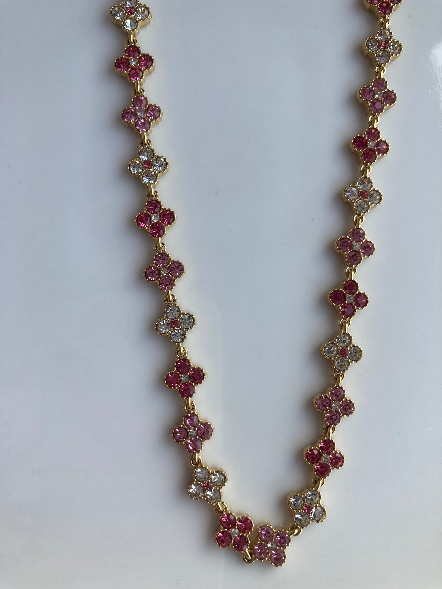 Glow Bloom Necklace Gold