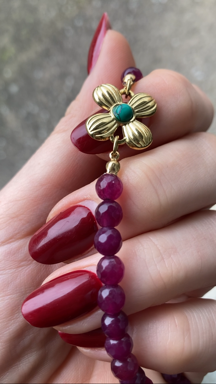 Collana Girocollo Choker con Pietre Dure e Centrale Fiore