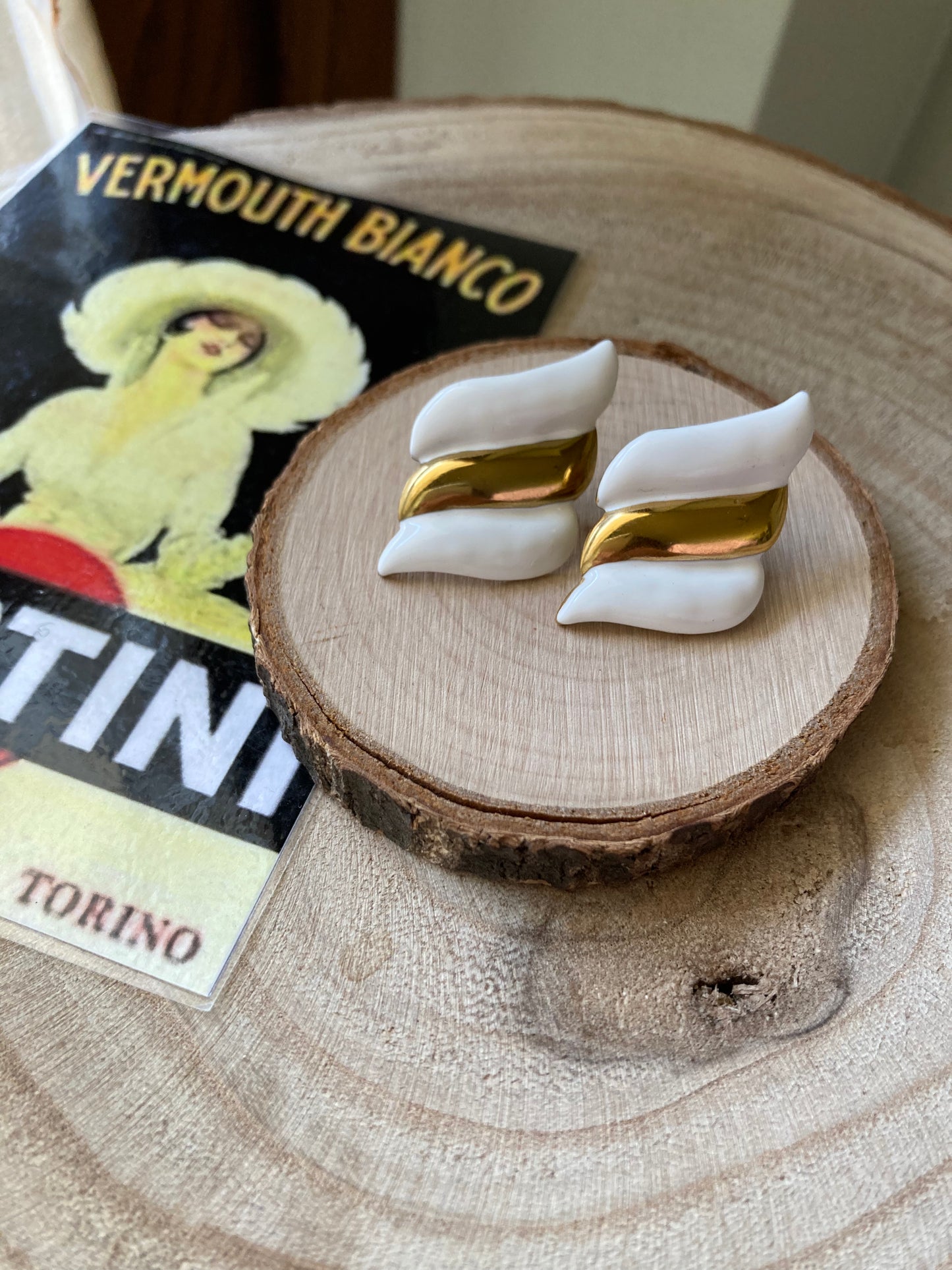 Flag earrings smaltati