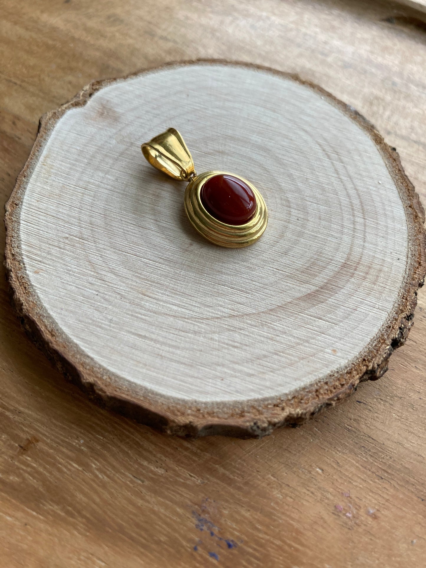 Ciondolo Corniola Gold