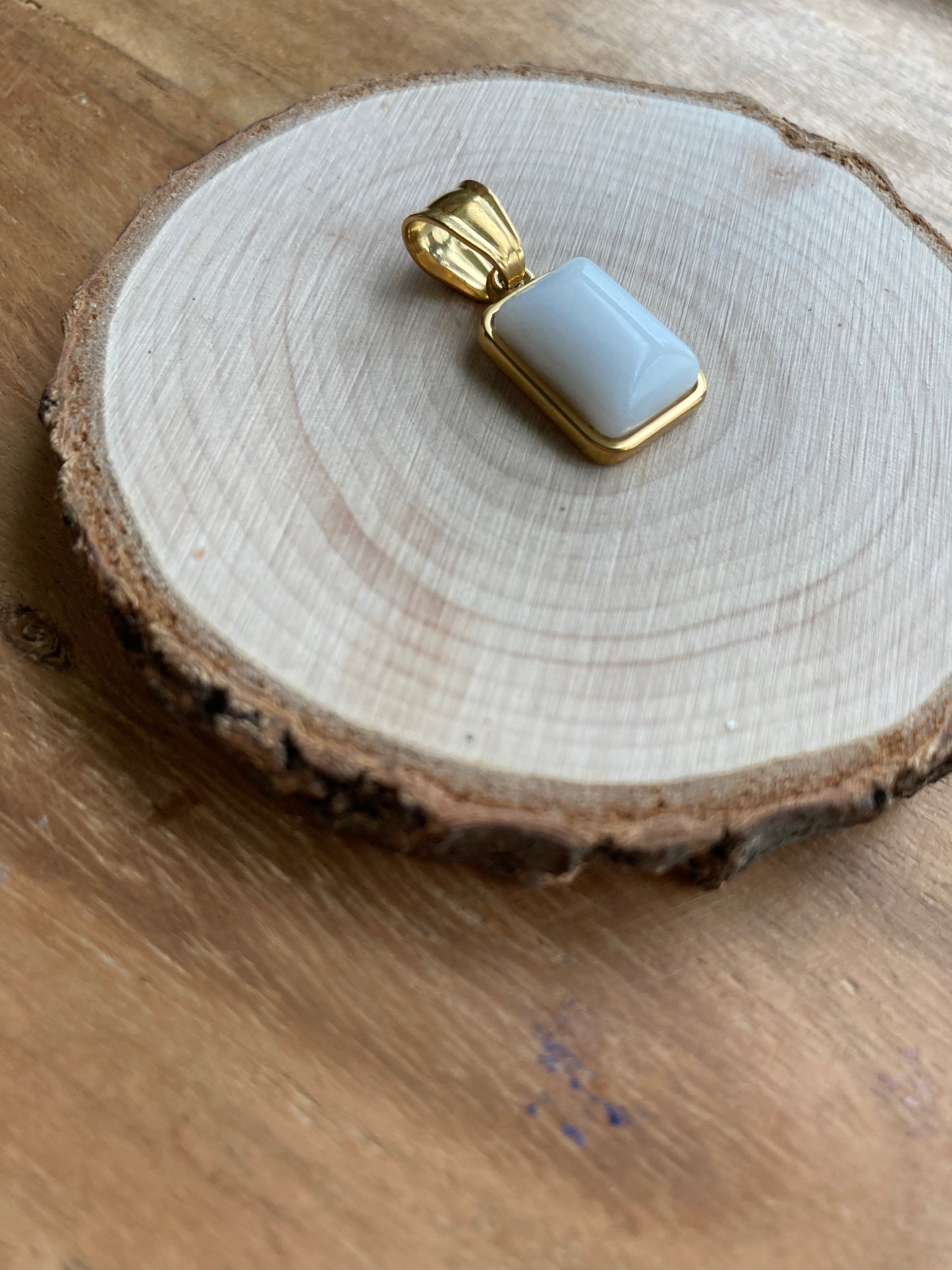 Ciondolo Resina Bianca Rettangolare, Gold