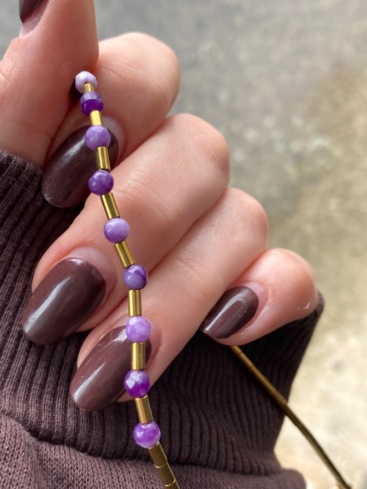 Girocollo Choker Ematite Dorata con Pietre Colorate