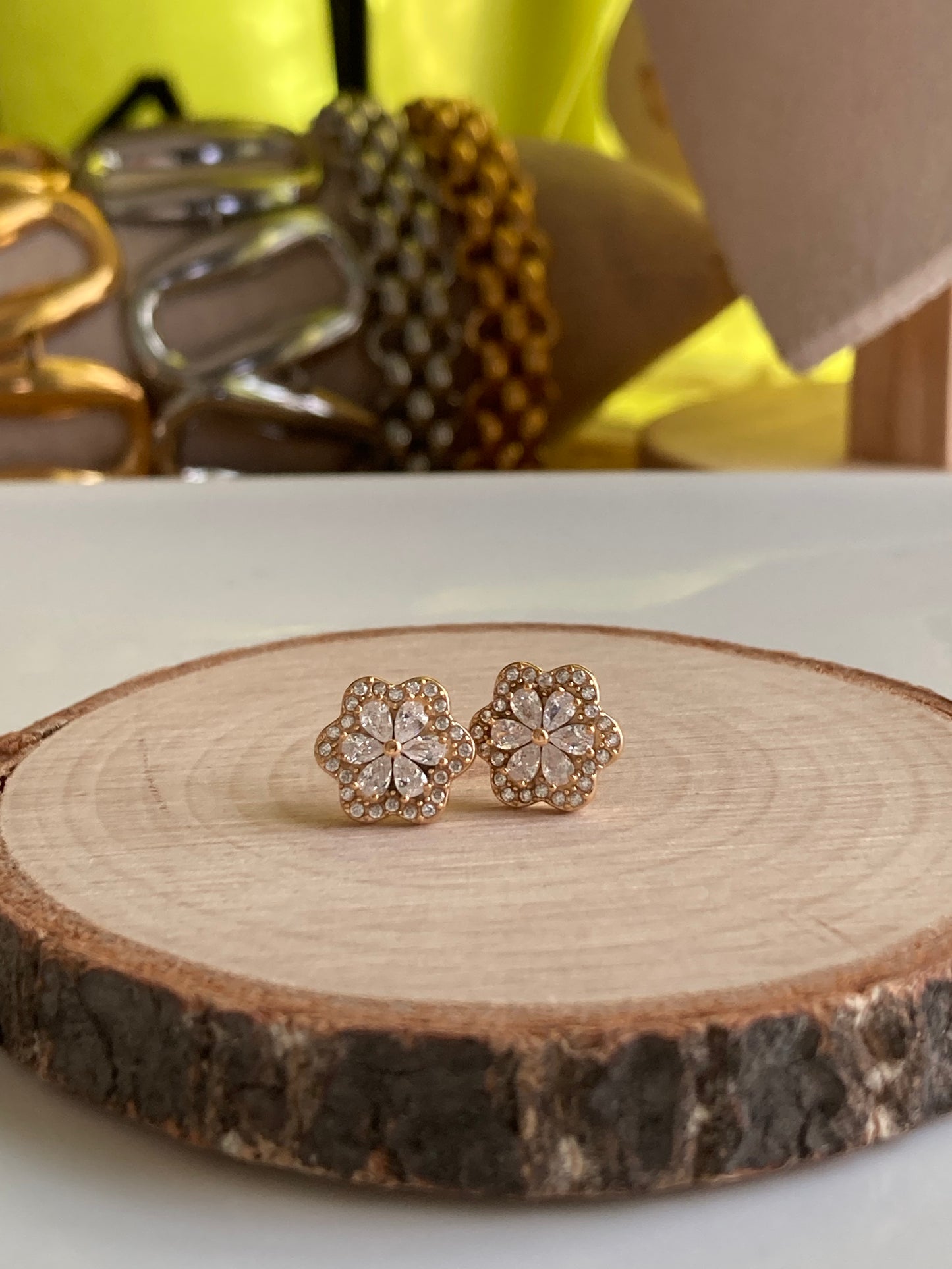 Orecchini Flower Glow