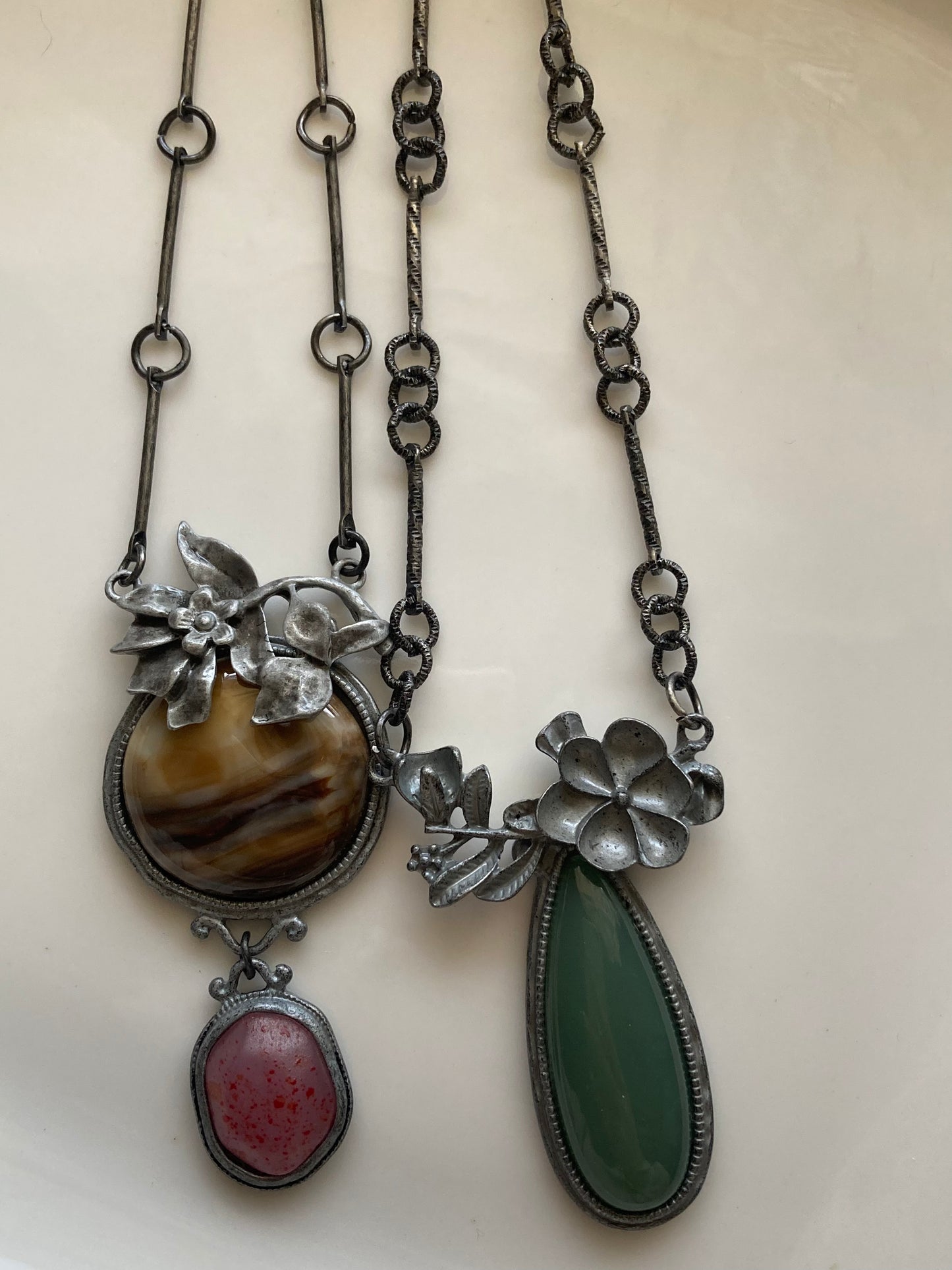 Collana Lunga Pendenti Pietre, Resine Modello Zara
