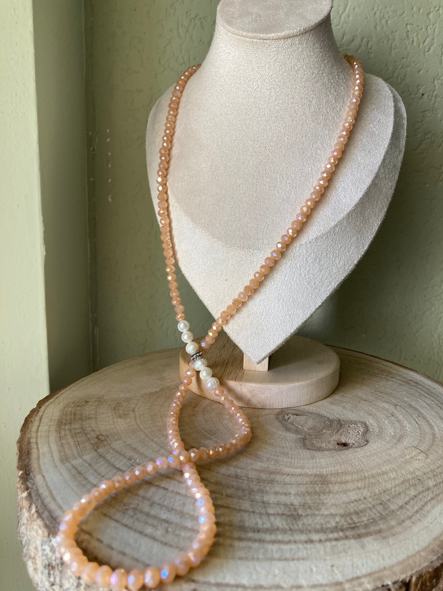 Collana Lunga Con Cristalli e Perle