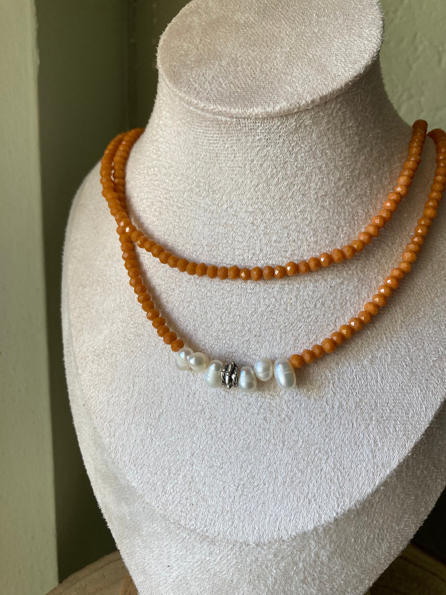 Collana Lunga Con Cristalli e Perle