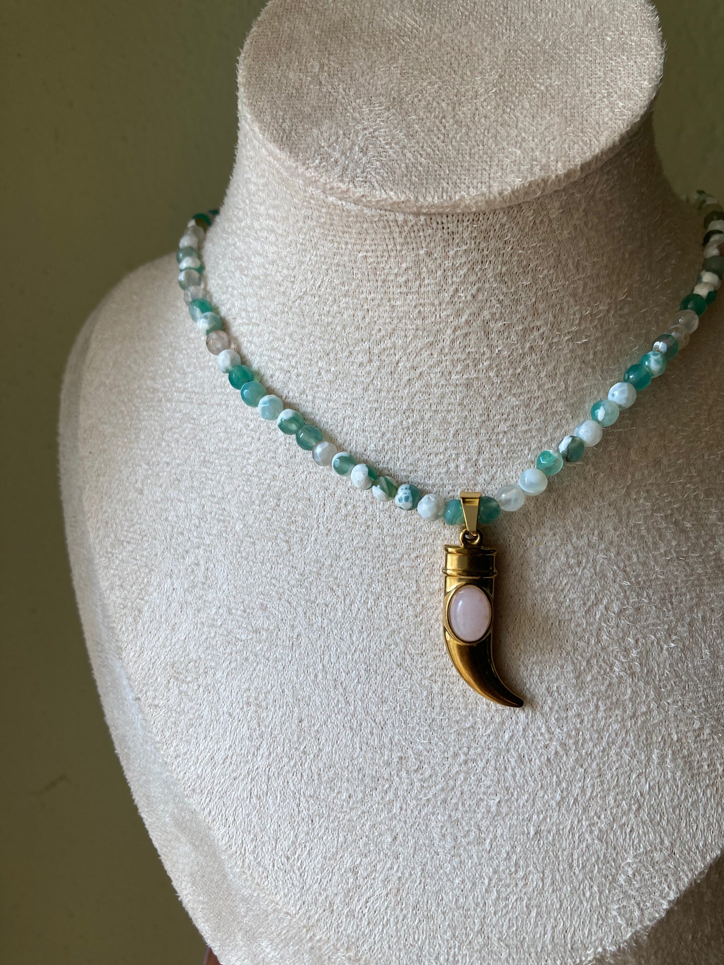 Collana Girocollo Korno