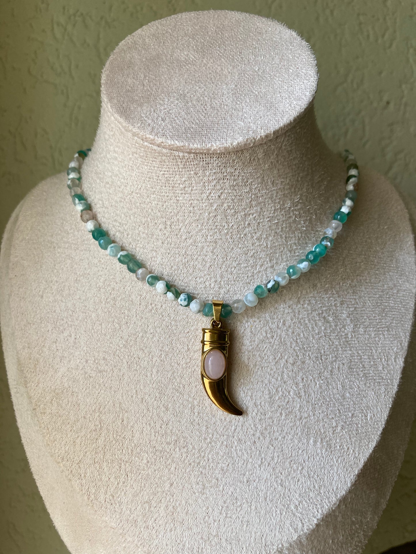 Collana Girocollo Korno