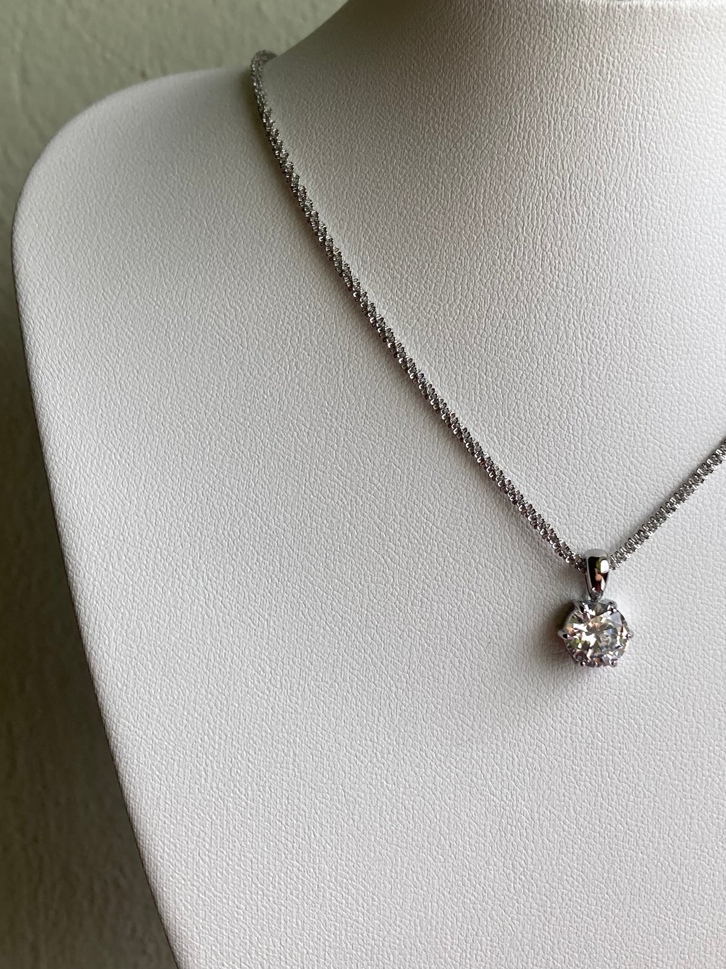 Collana GlowLine Con Punto Luce