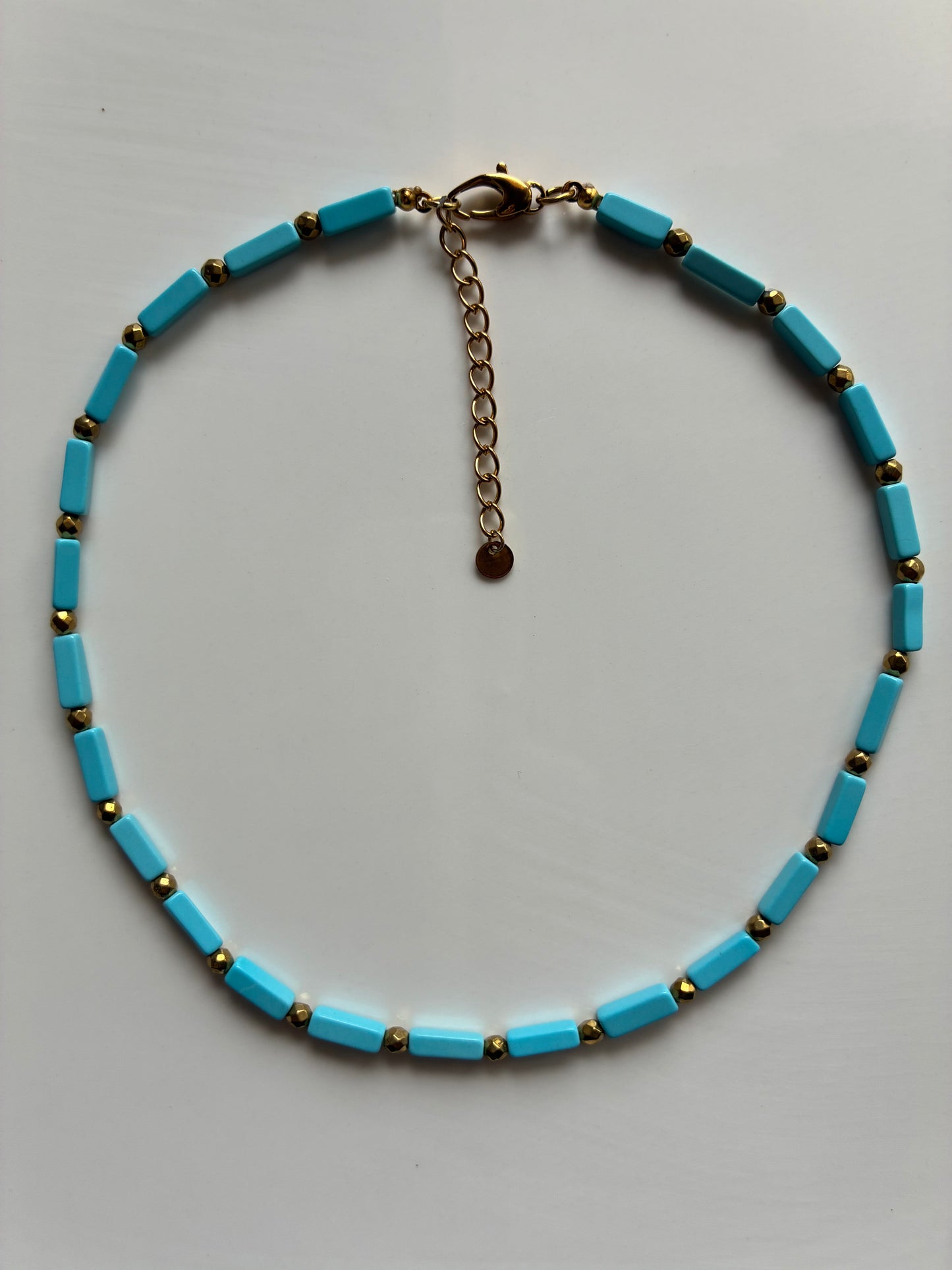 Girocollo Island