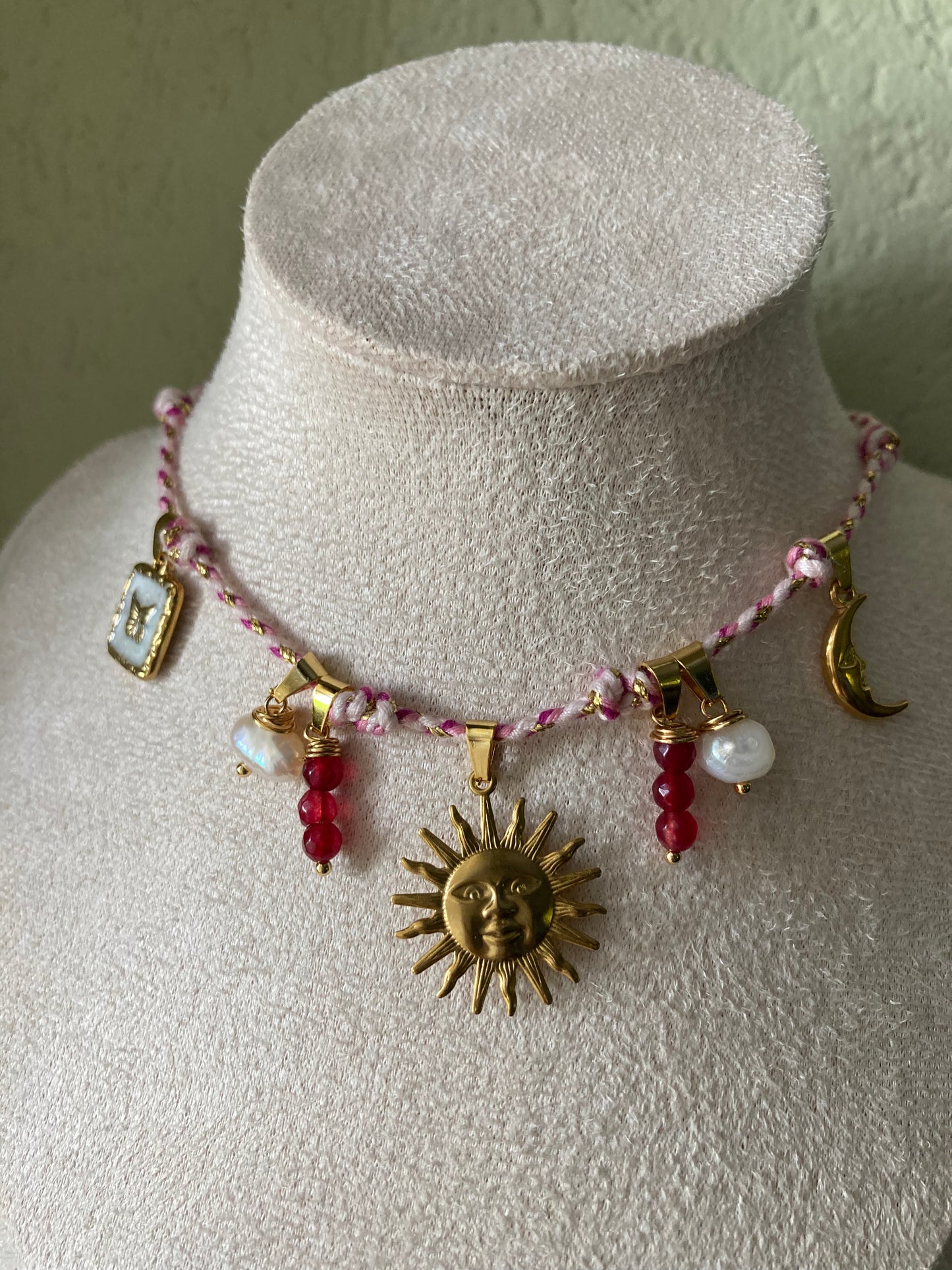 Collanina Kora Cordino Rosa 5 Pendenti