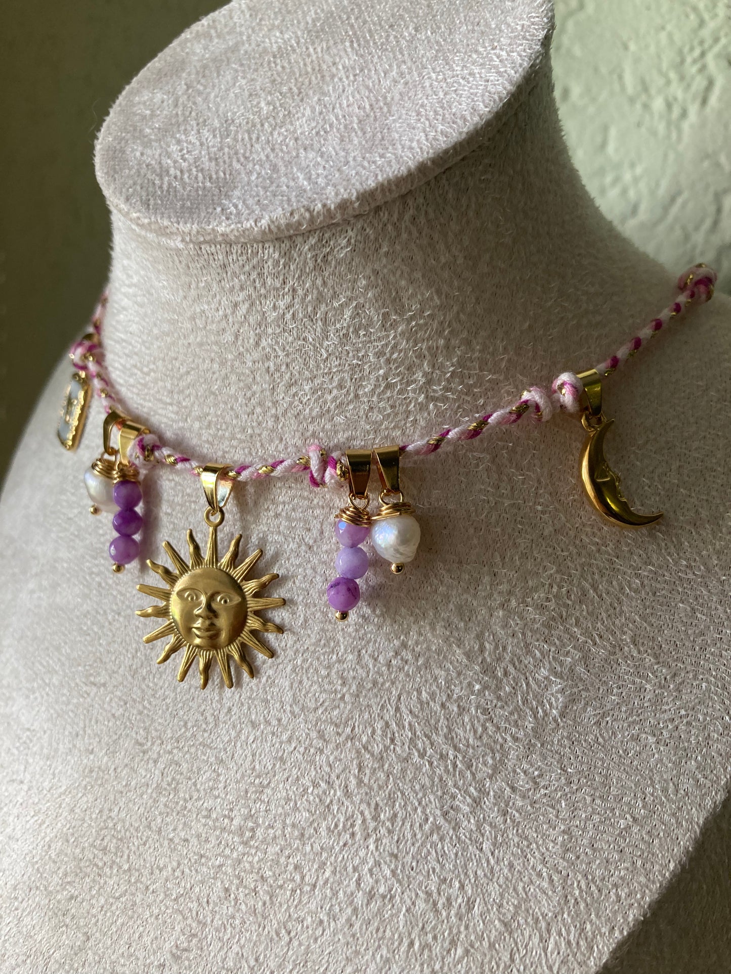 Collanina Kora Cordino Rosa 5 Pendenti