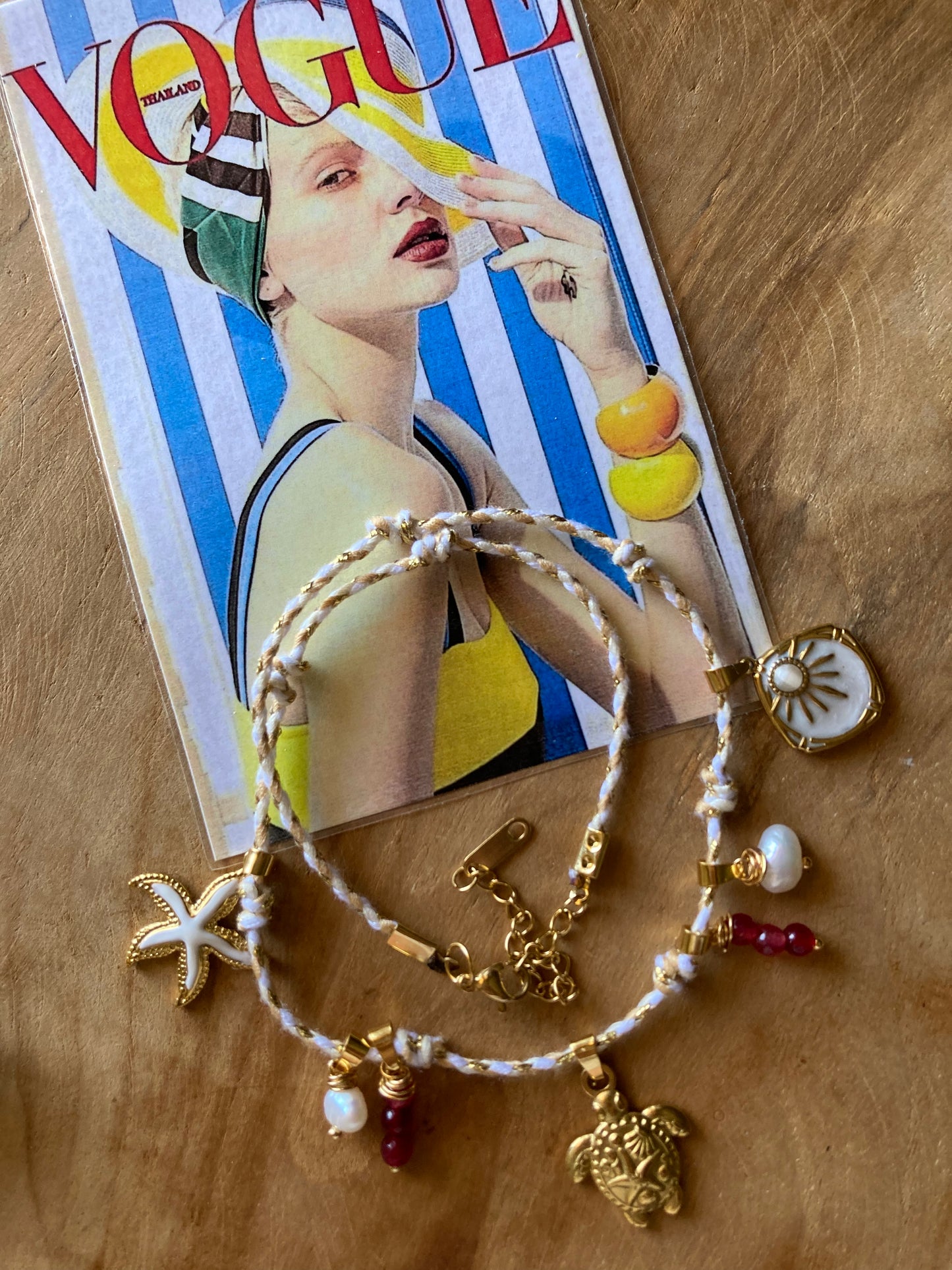 Collanina Kora Cordino Bianco 5 Pendenti