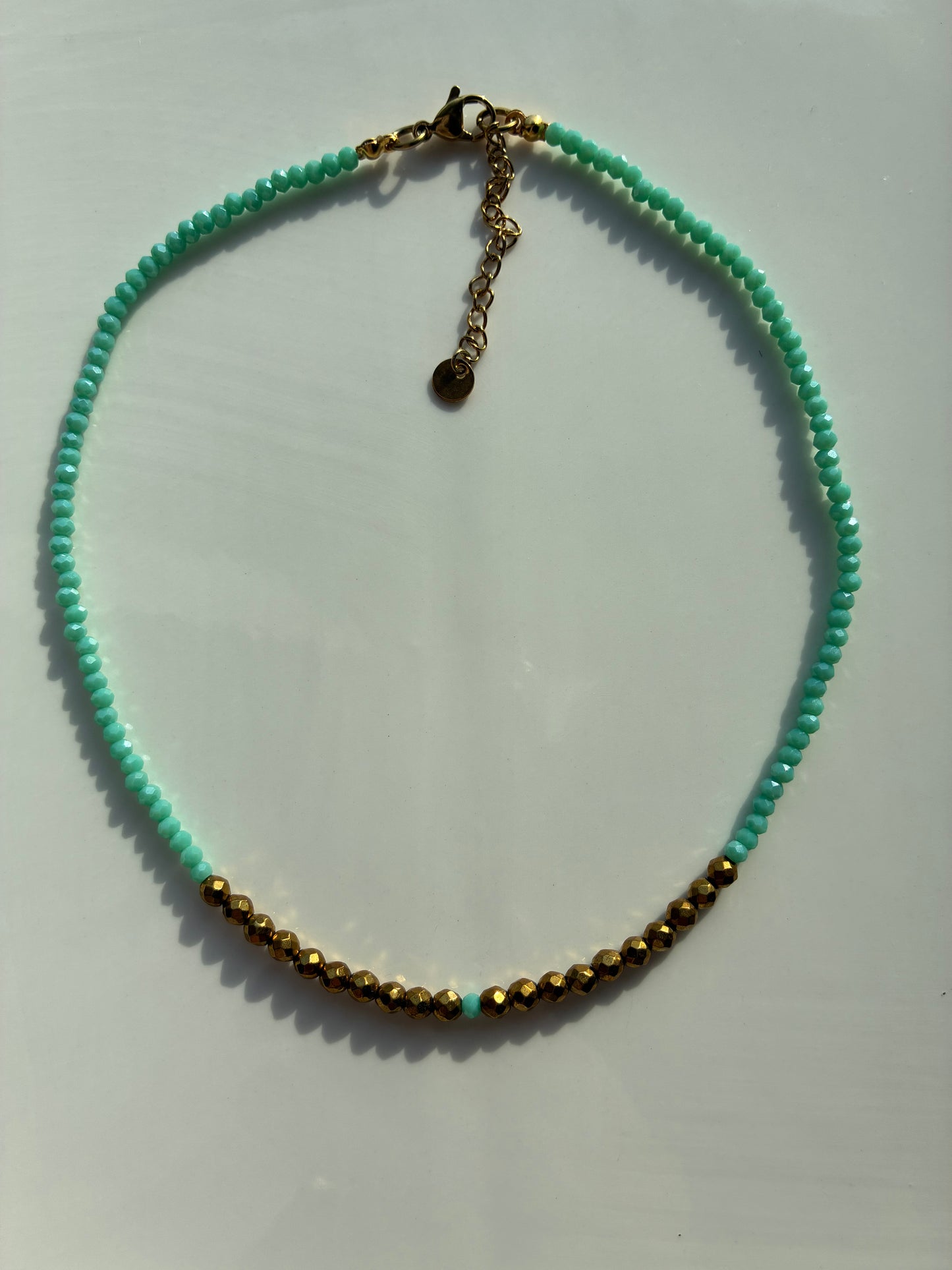 Girocollo Cristalli Turchese, tonalità verde acqua, Ematite Dorata