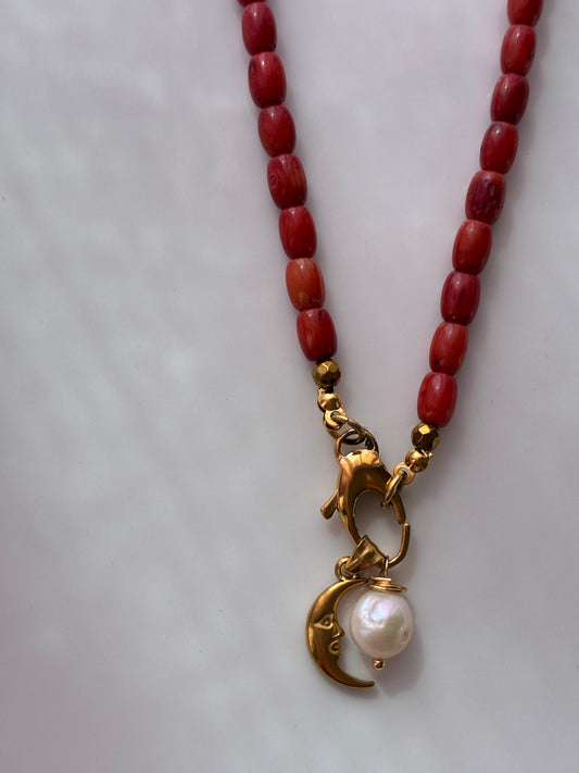 Collana Corallo Bamboo Con Ciondolo Luna e Perla