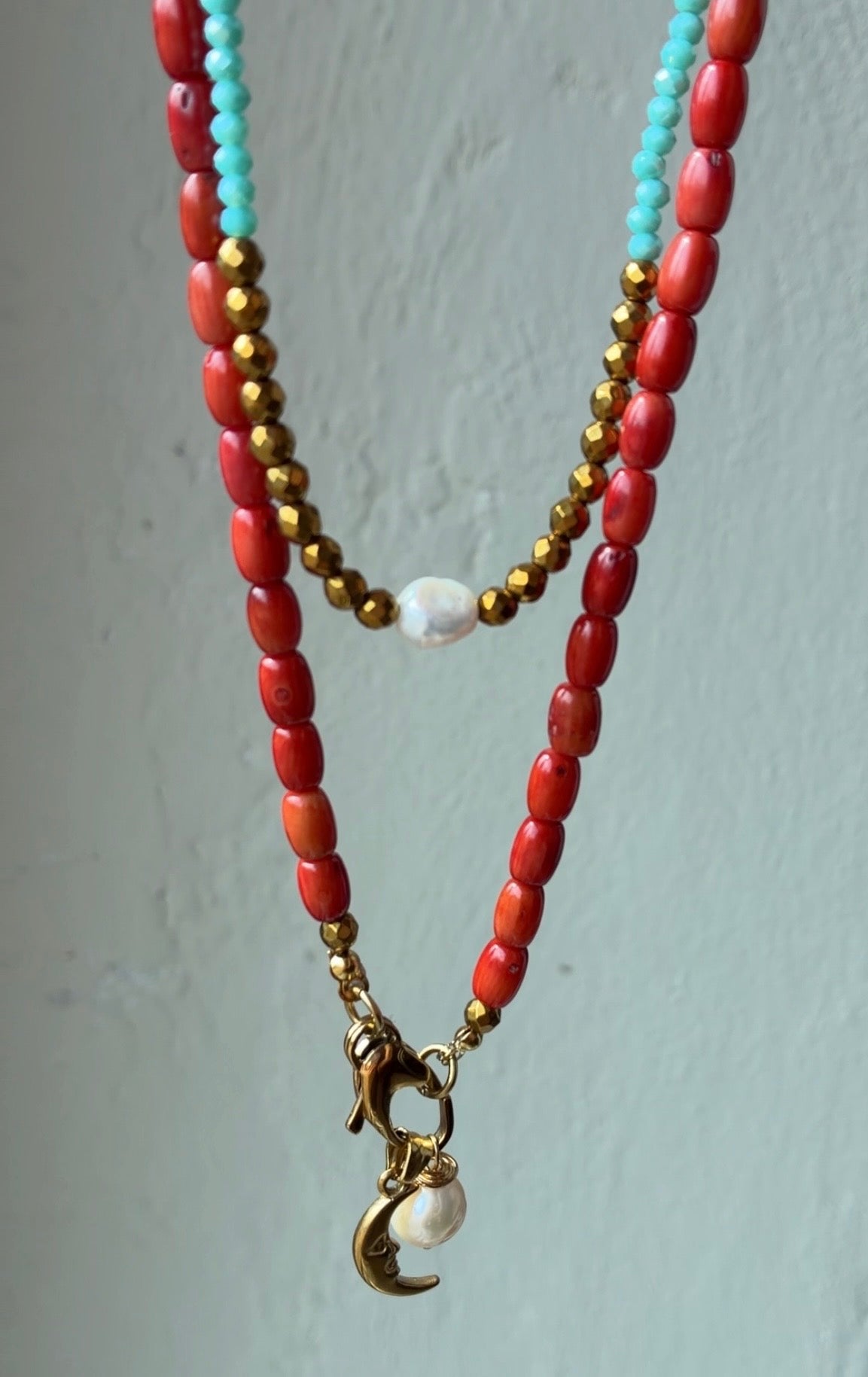 Collana Corallo Bamboo Con Ciondolo Luna e Perla