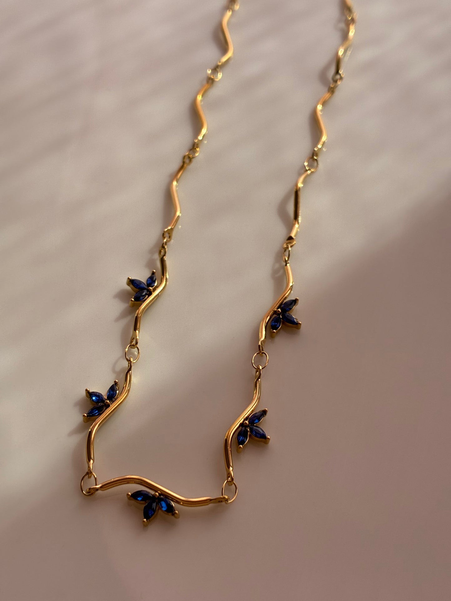 Collana Girocollo Ondina Loto Blu