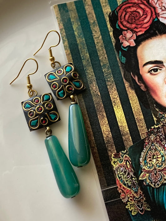 Orecchini Pendente Indiano Gocce di Giada Verde