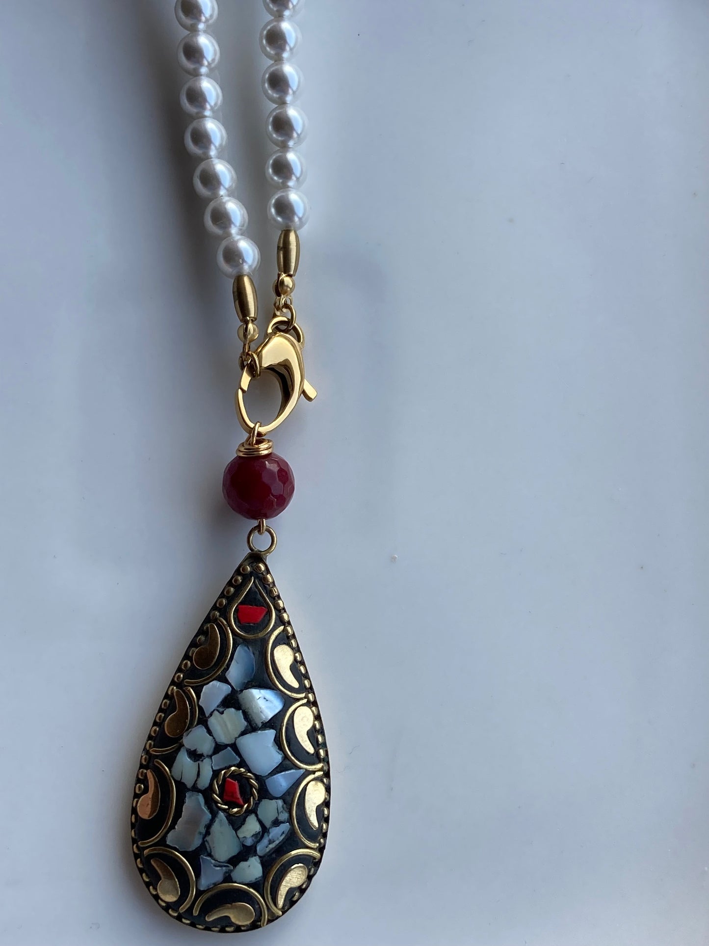 Collana Perle di Majorca con Pendente Indiano