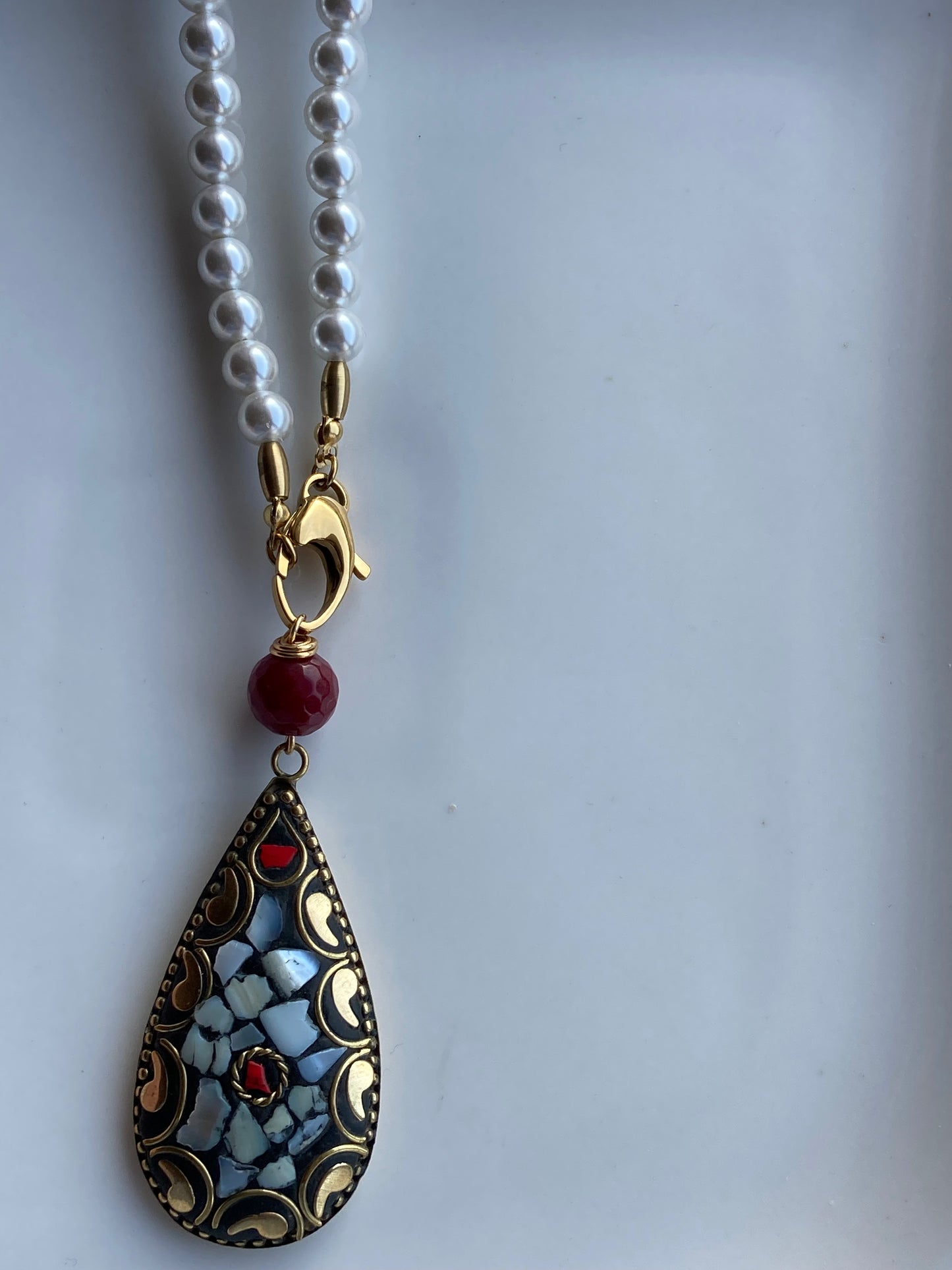 Collana Perle di Majorca con Pendente Indiano