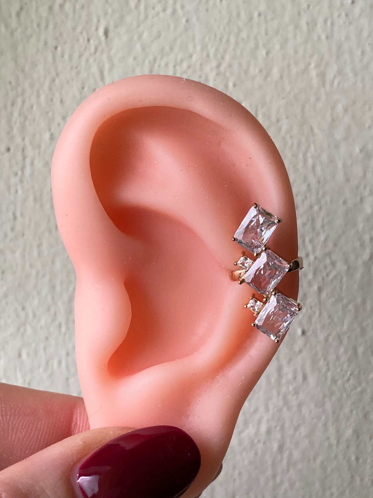 Orecchino Earcuff Tre Zirconi
