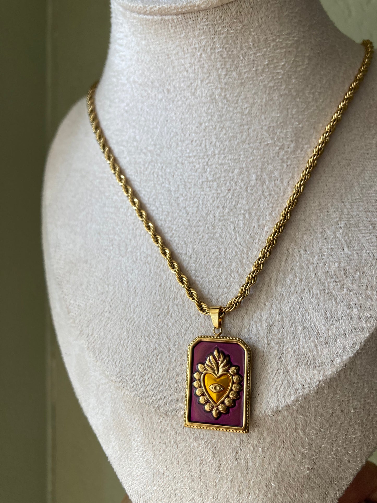 Collana Cuore Sacro 3 Colori